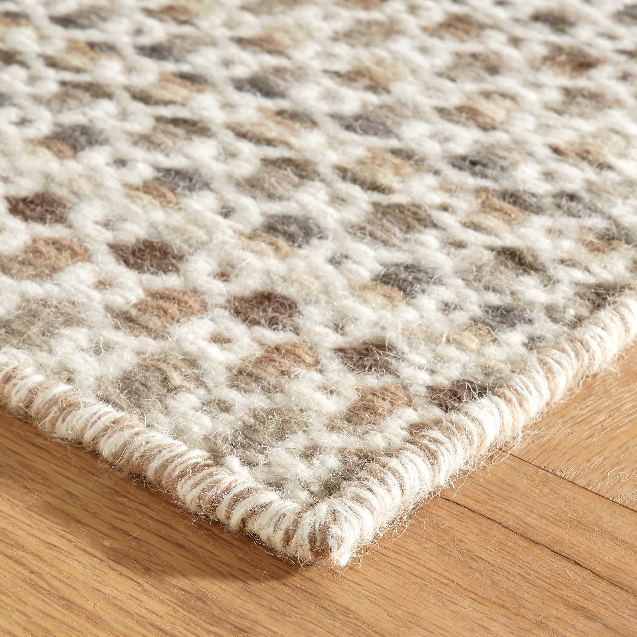 Poppy Handwoven Wool Rug | Natural - Image 6