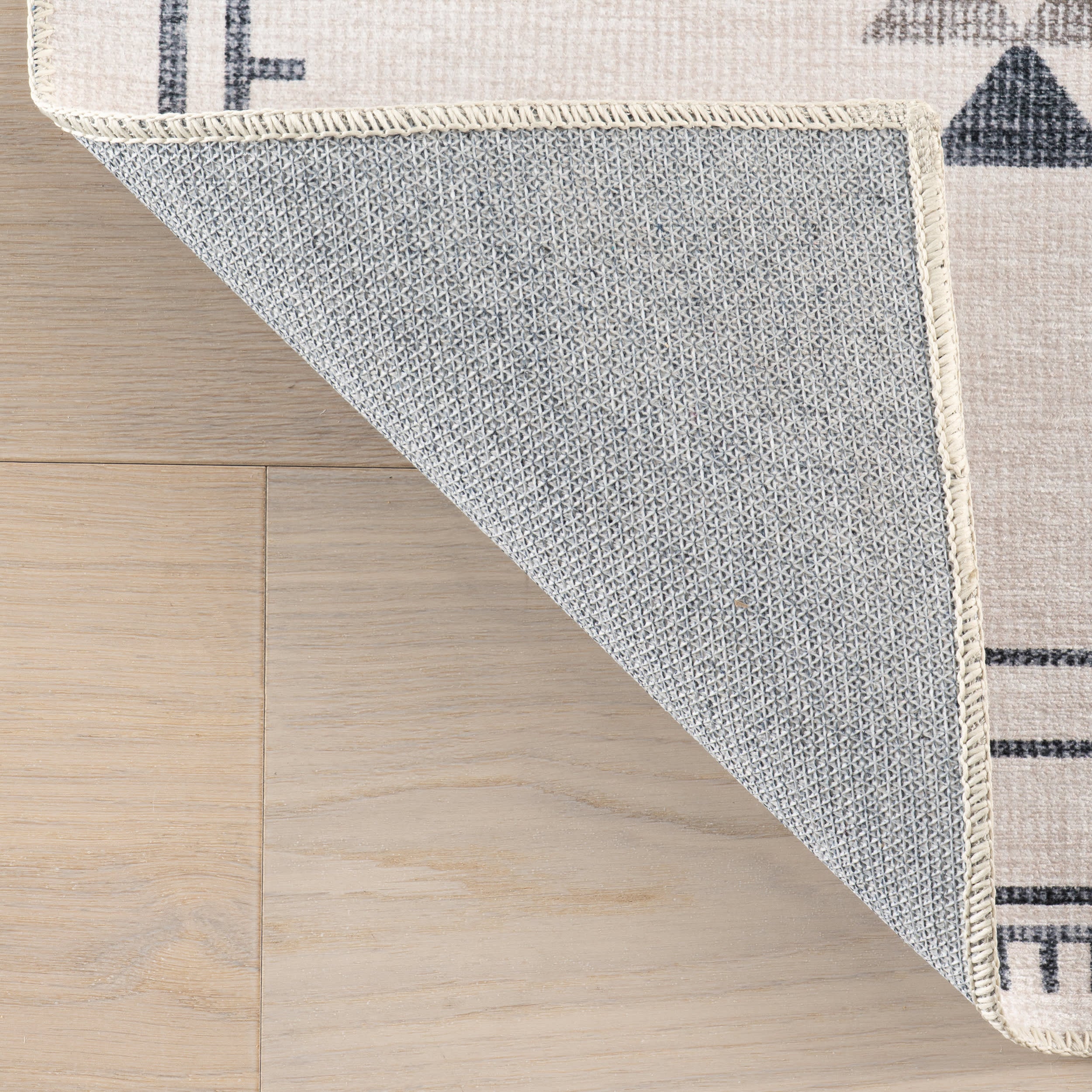 Poppy Persian Spill Proof Washable Rug | Cream - Image 7