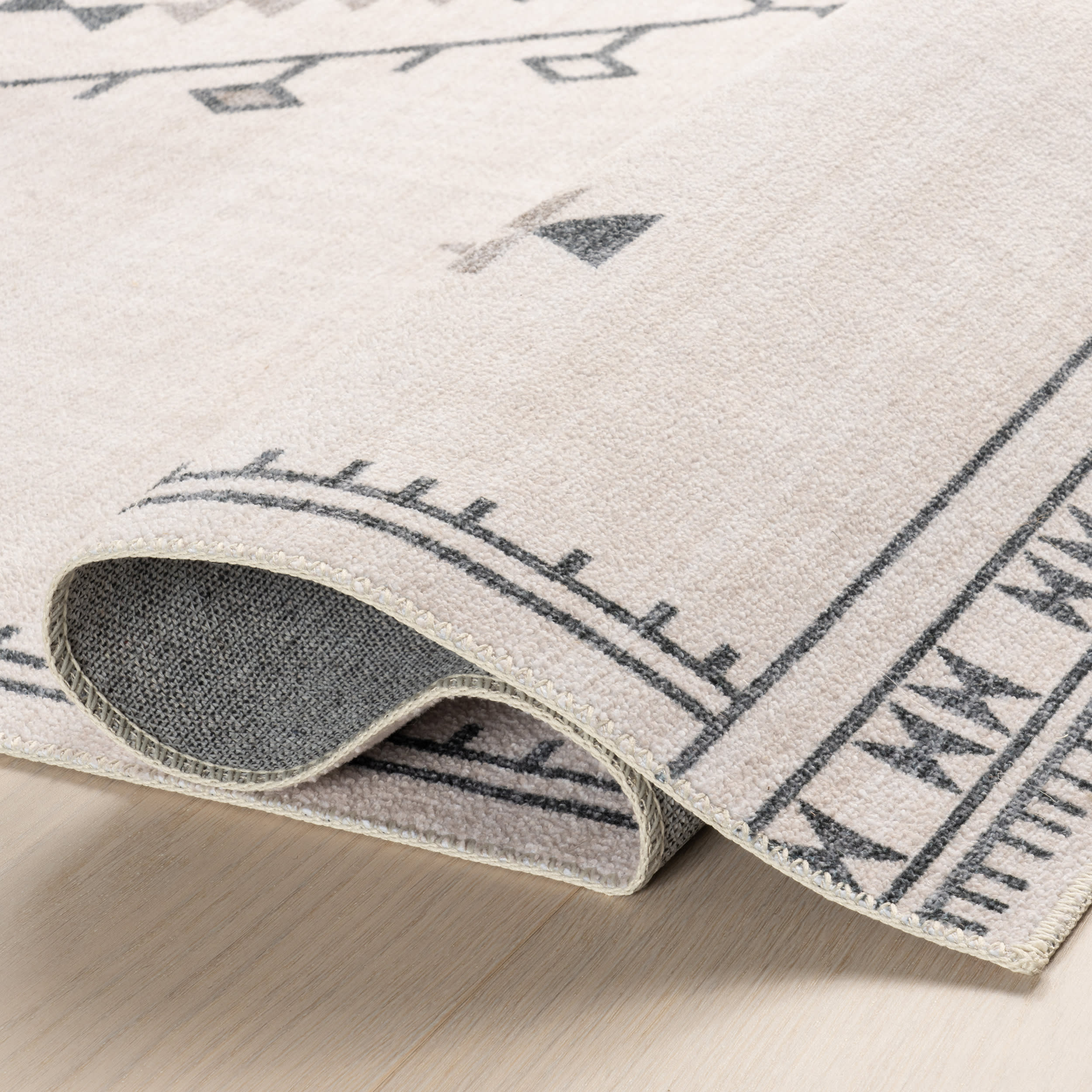 Poppy Persian Washable Rug | Cream - Image 9