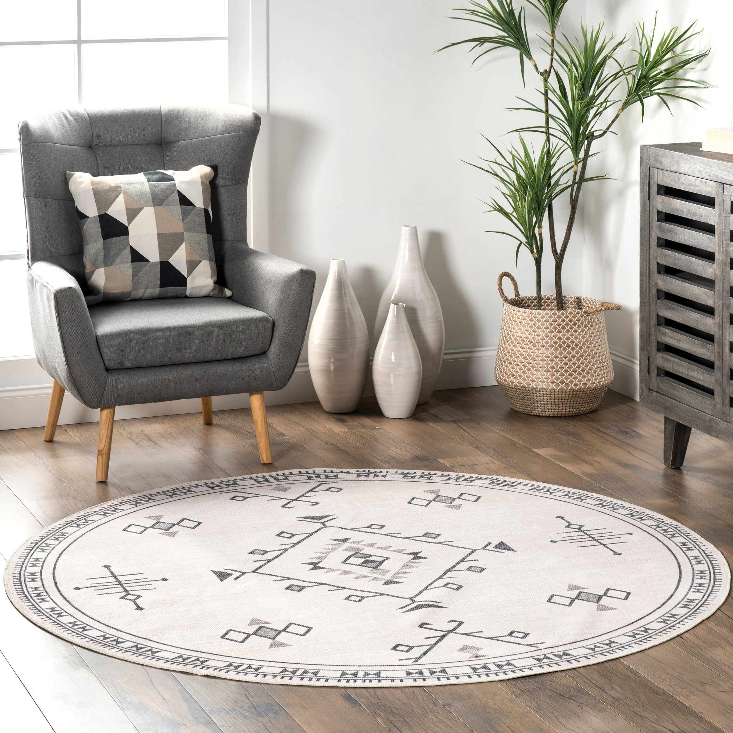 Poppy Persian Washable Rug | Cream - Image 2