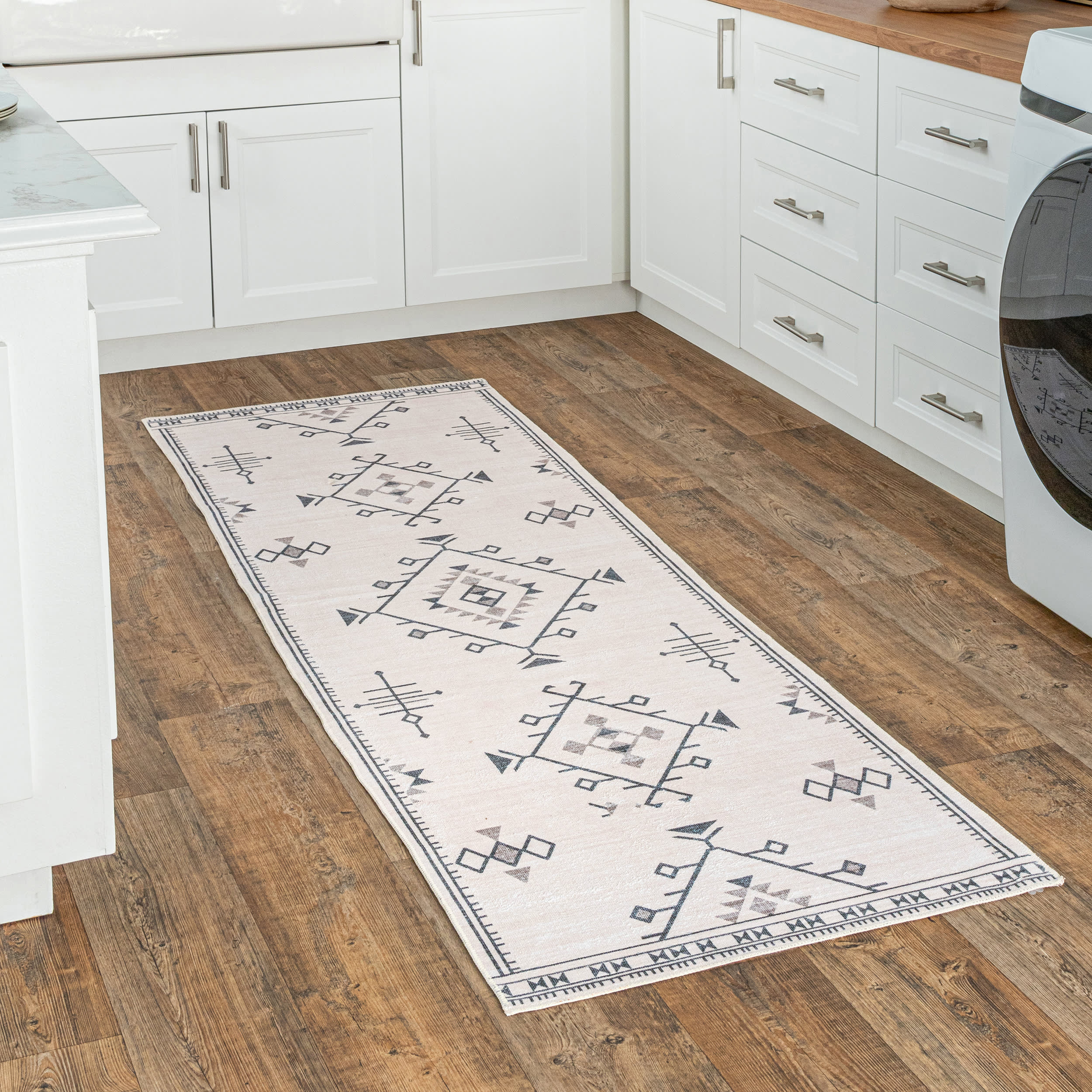 Poppy Persian Washable Rug | Cream - Image 2