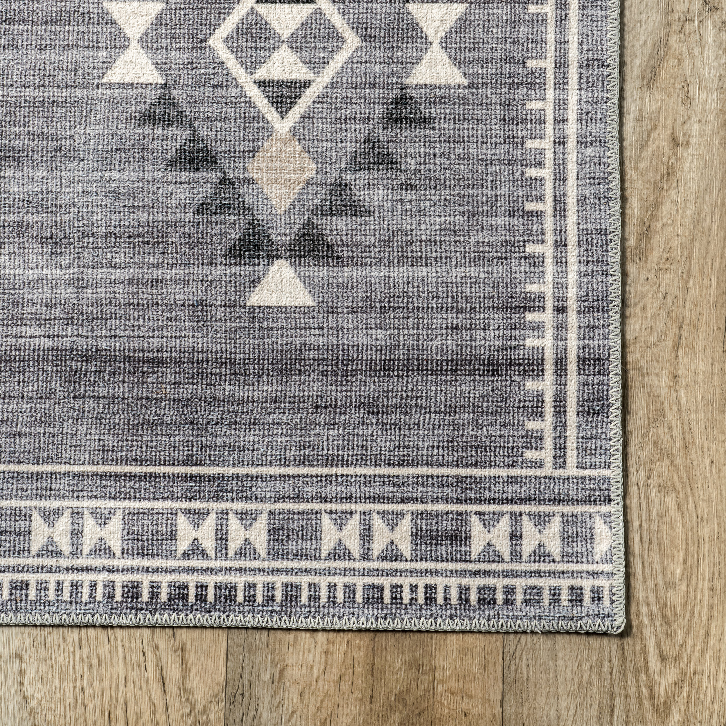 Poppy Persian Washable Rug | Grey - Image 3