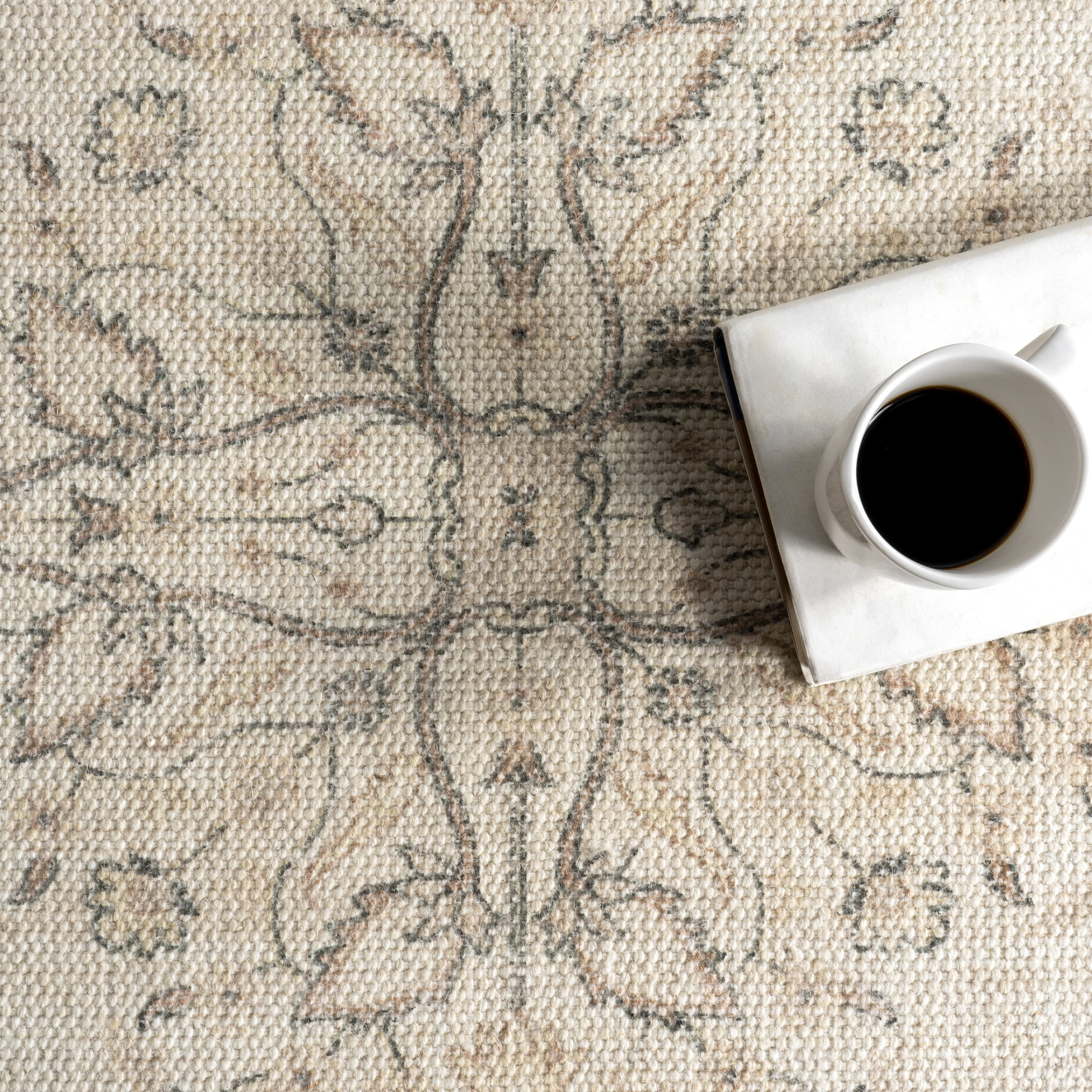 Princesa Medallion Wool and Cotton Rug | Beige - Image 7