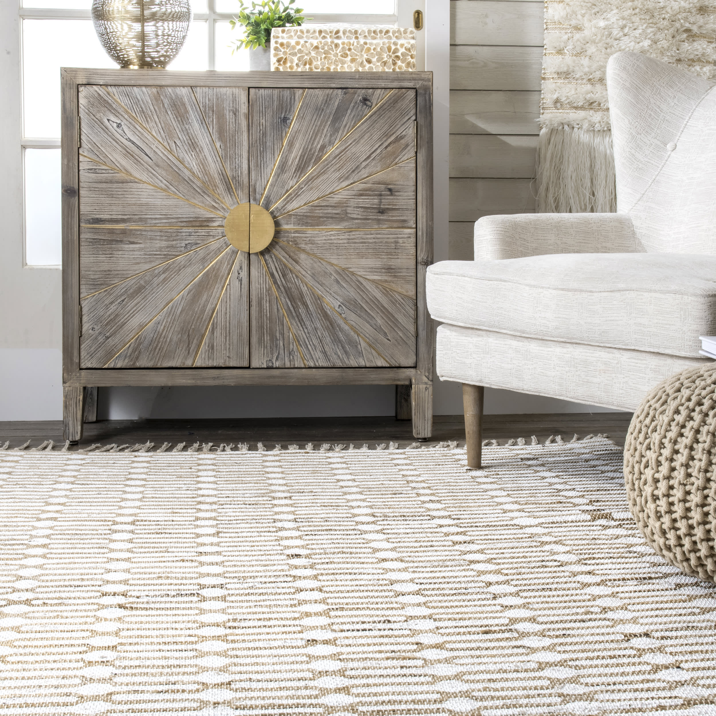 Printed Winged Trellis Rug | Beige - Image 4
