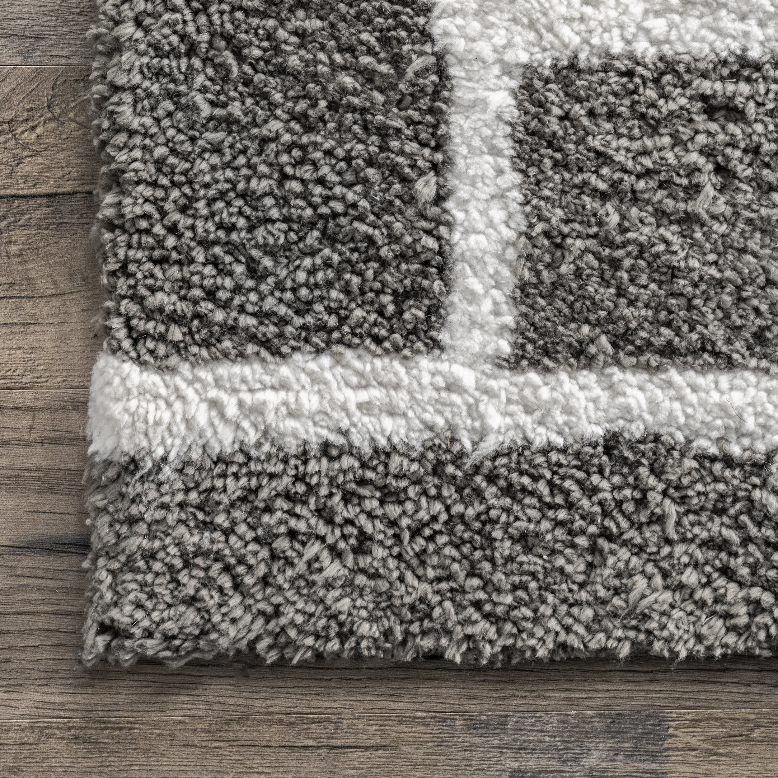 Priscilla Linear Maze Rug | Grey - Image 3