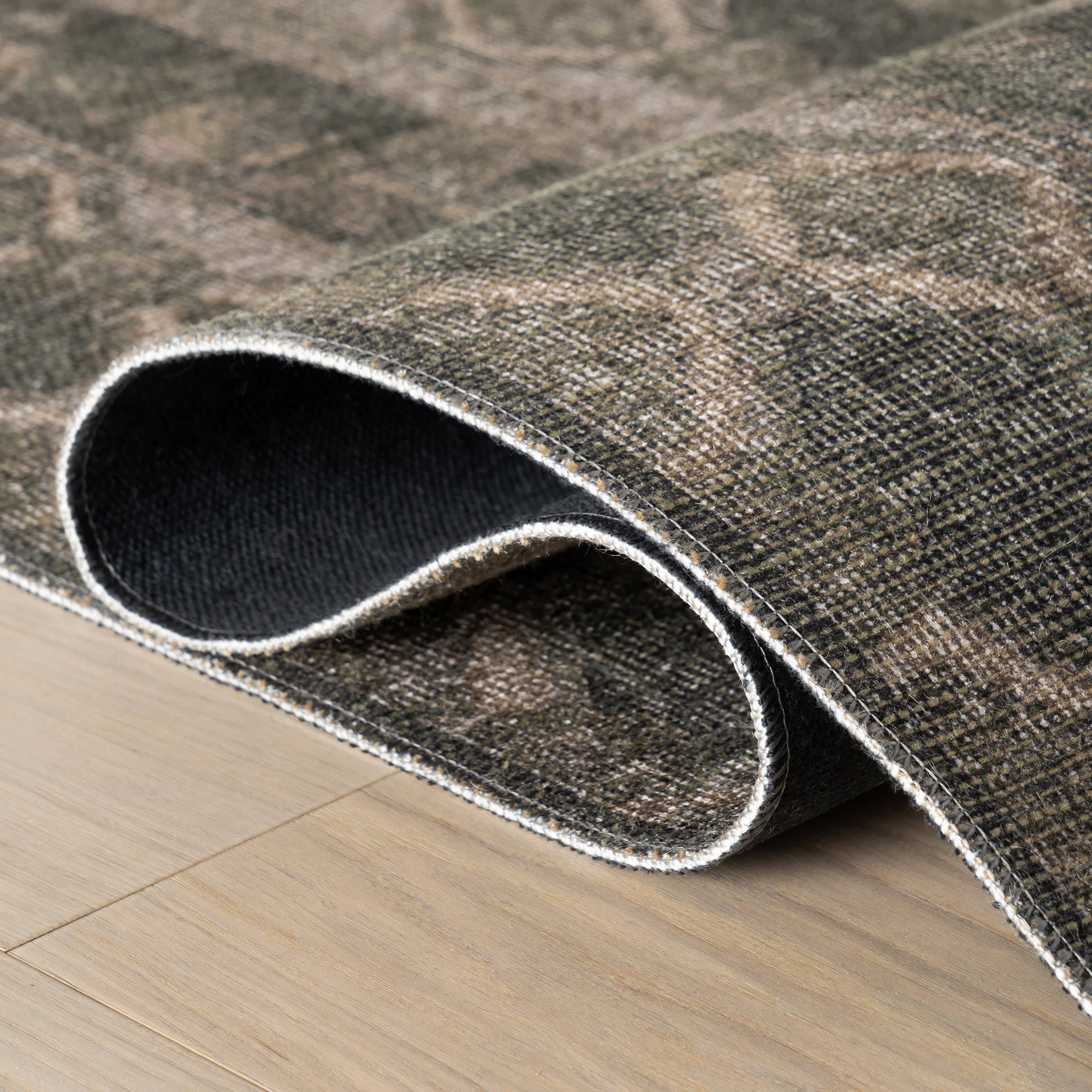 Ravika Traditional Vintage & Distressed Rug | Blue - Image 7