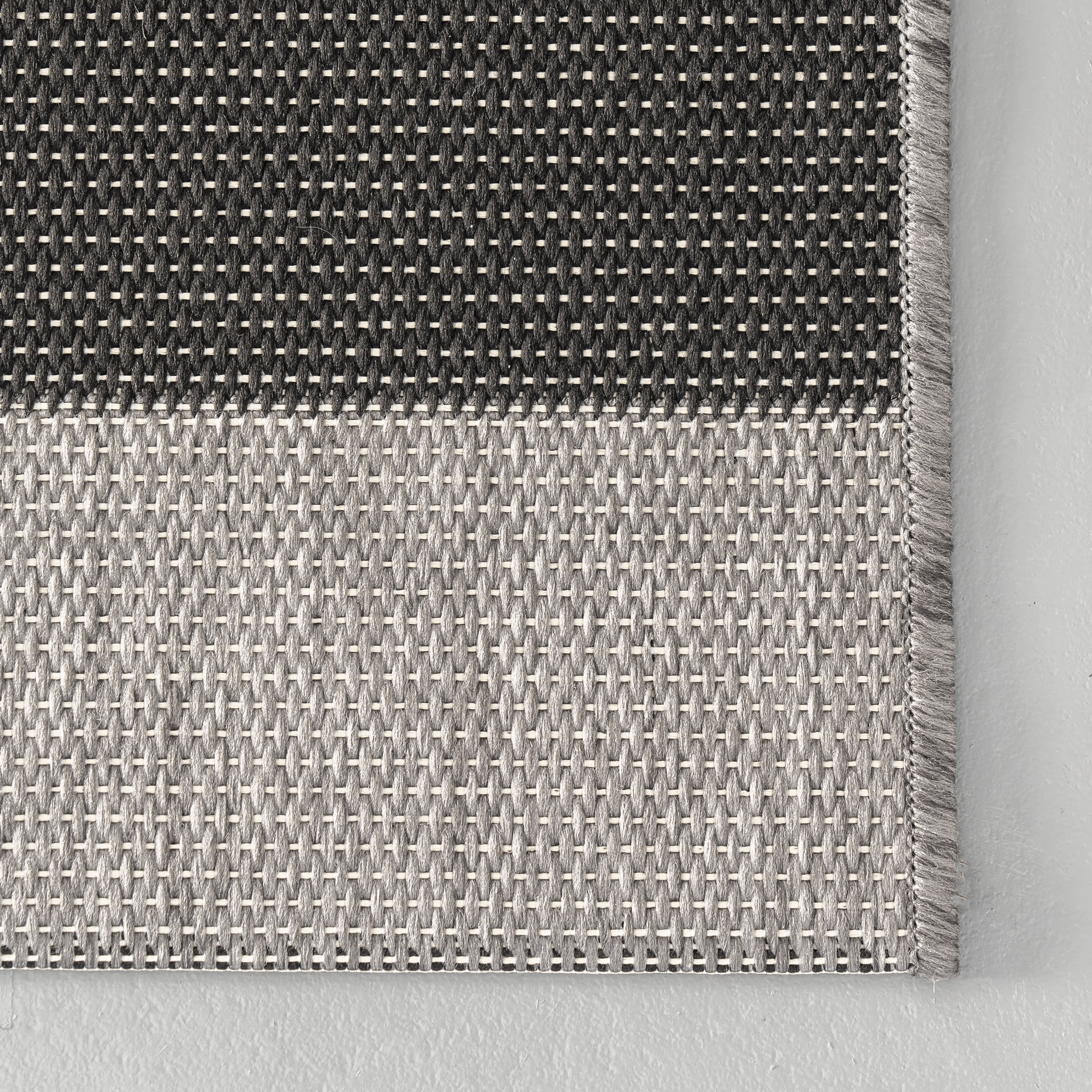 Regency Stripes Indoor/Outdoor Rug | Grey - Image 3