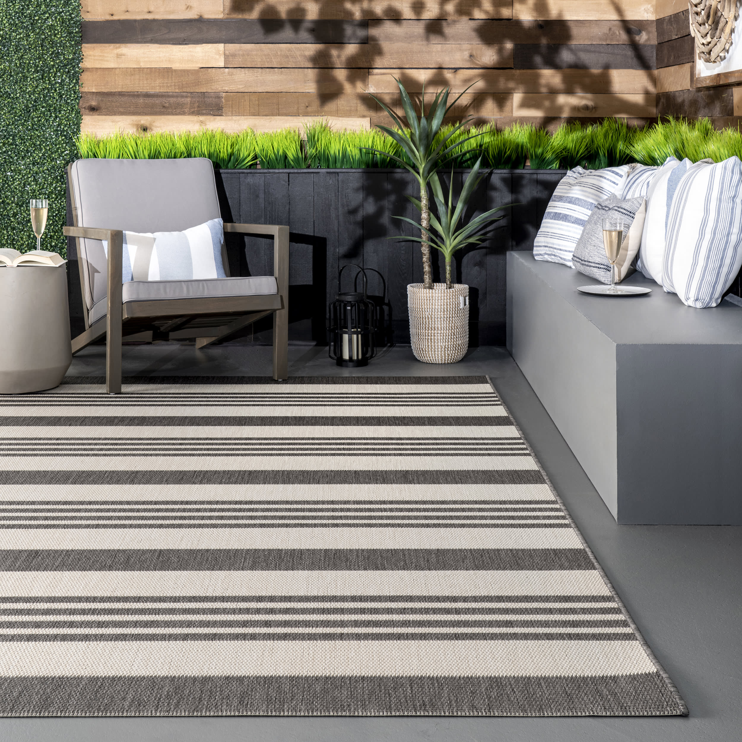 Regency Stripes Indoor/Outdoor Rug | Light Grey - Image 4