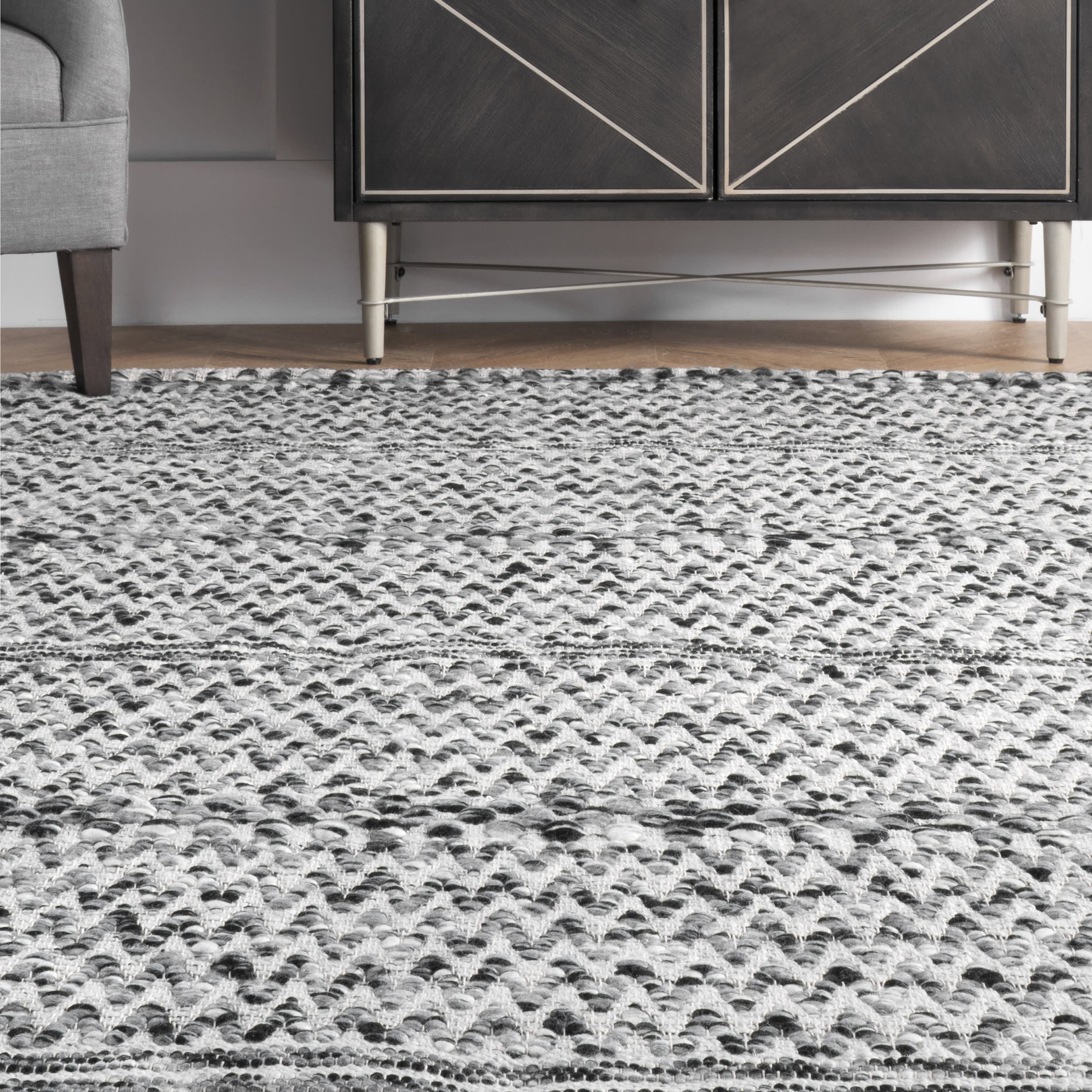 Reversible Striped Bands Indoor/Outdoor Rug | Silver - Image 4