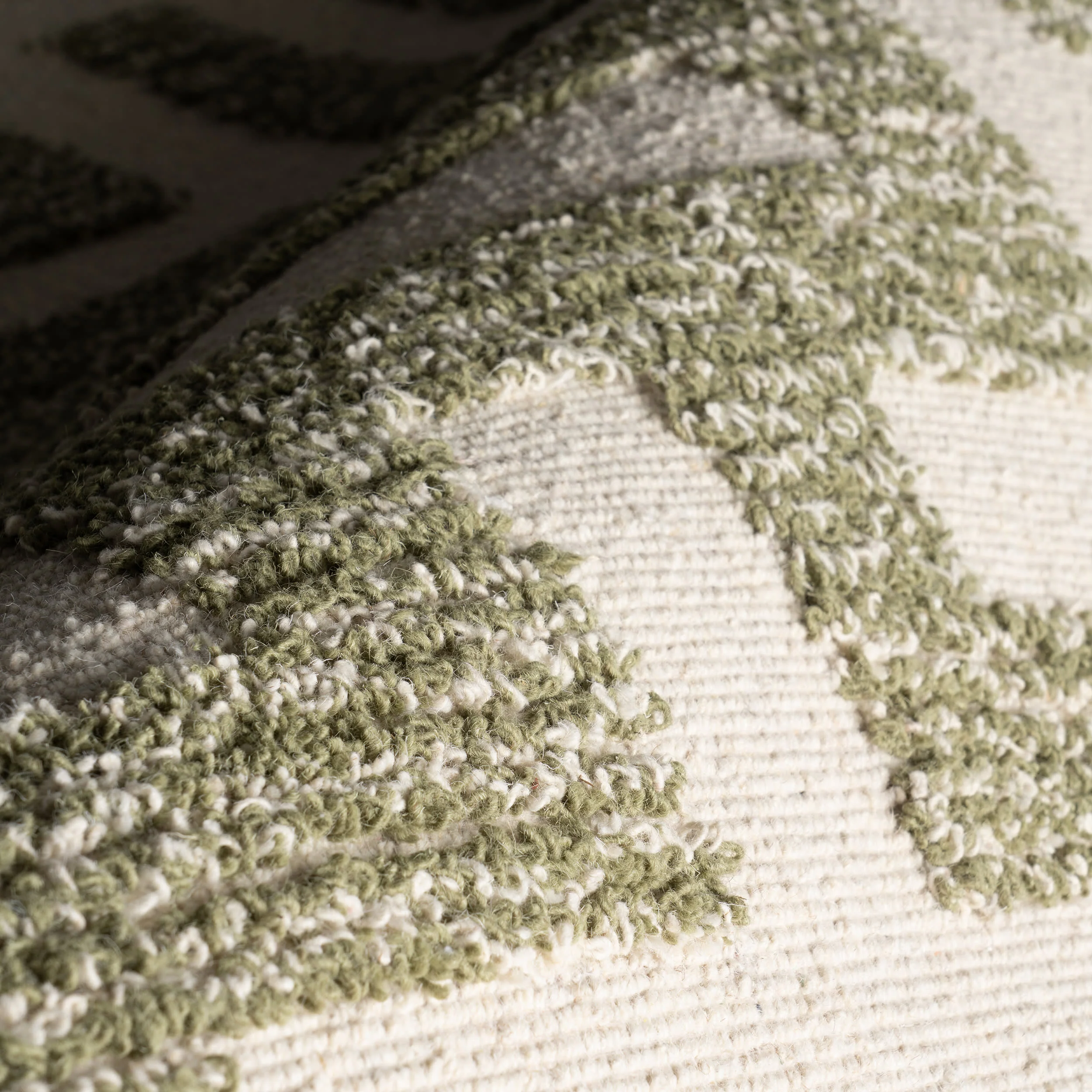 Riel Bohemian Geometric Wool Rug | Green - Image 3