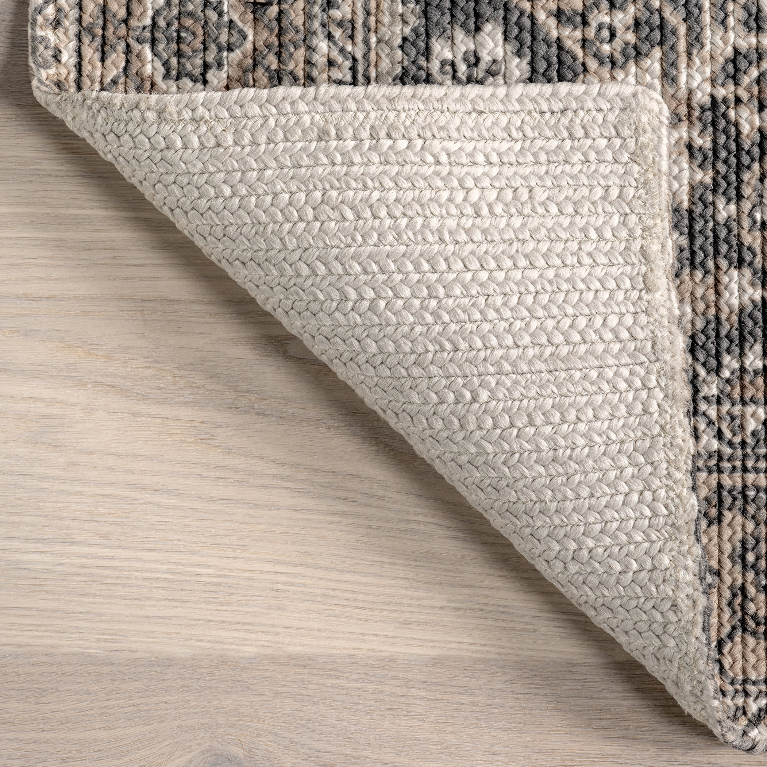 Rowena Medallion Indoor/Outdoor Rug | Grey - Image 6