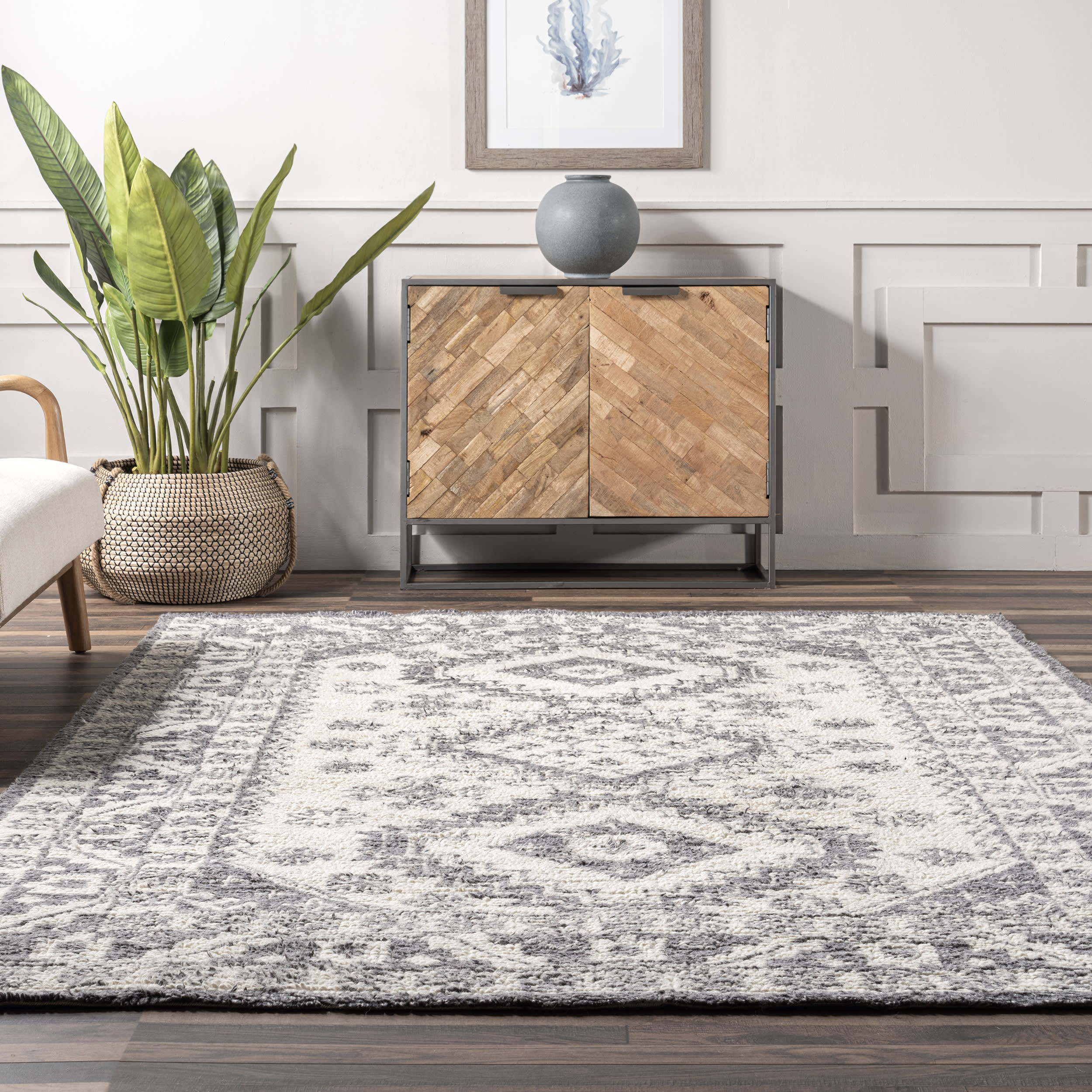 Rudie Traditional Bordered Rug | Grey - Image 4