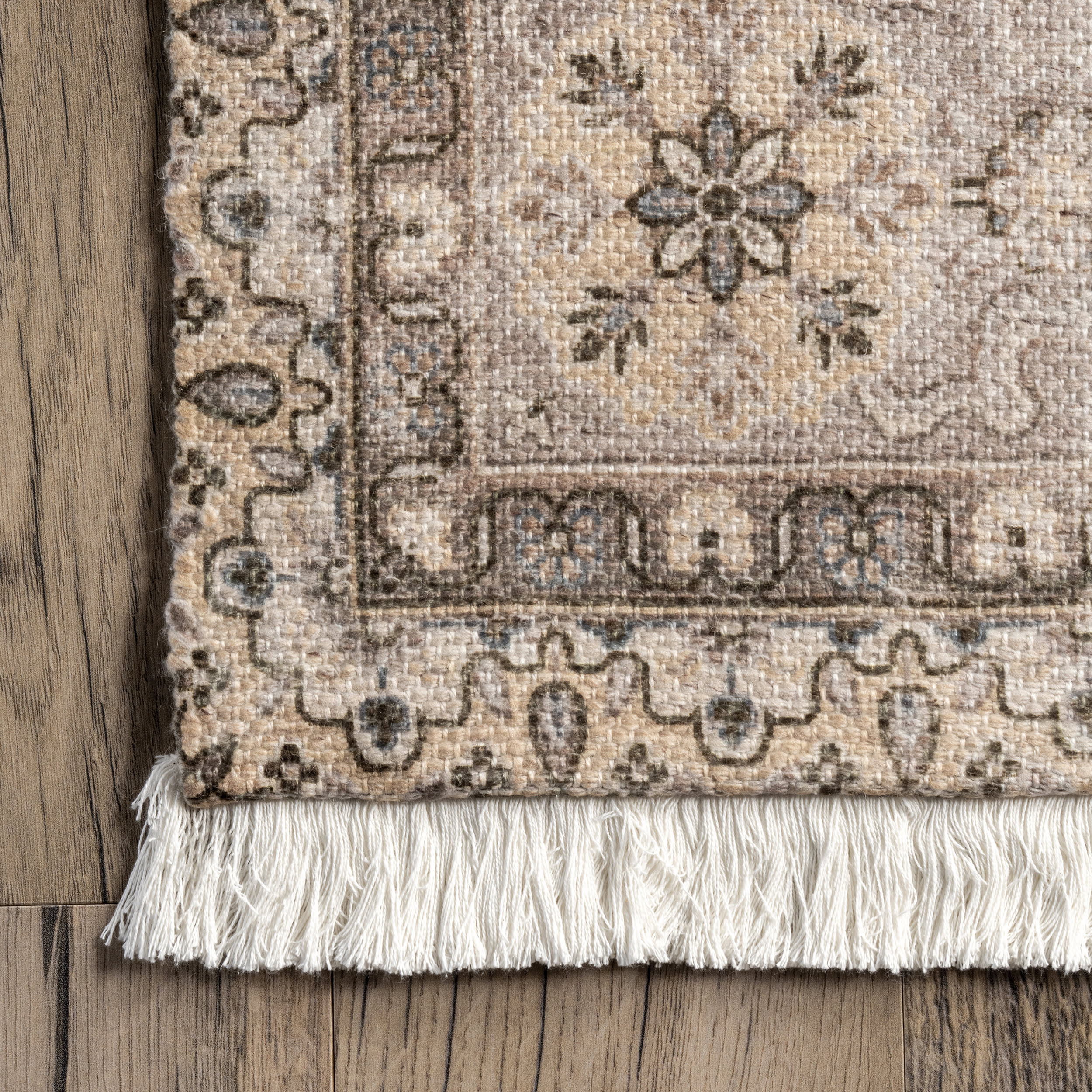 Sabrina Wreath Medallion Rug | Peach - Image 3
