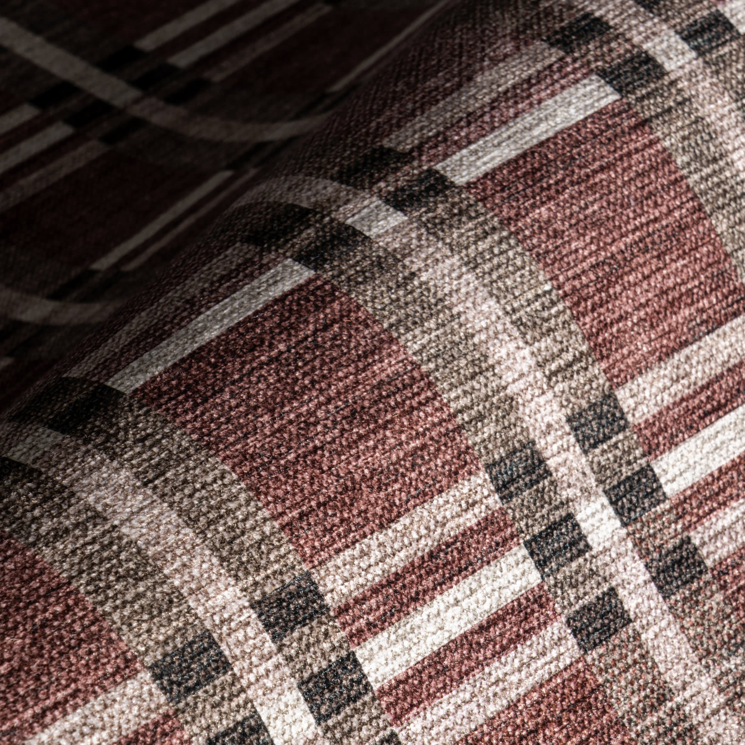 Sacha Plaid Spill Proof Washable Rug | Rust - Image 3