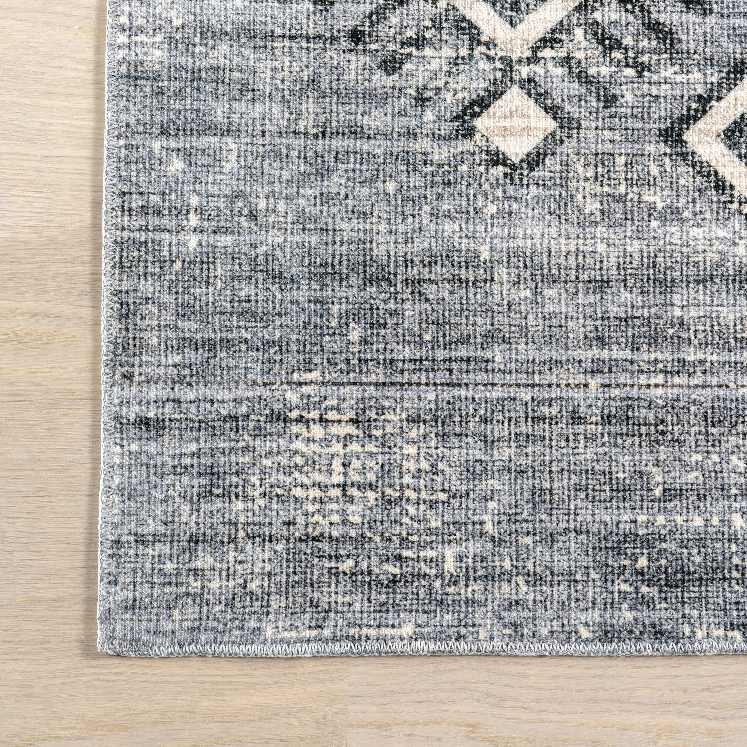 Sagebrush Geometric Washable Rug | Grey - Image 4