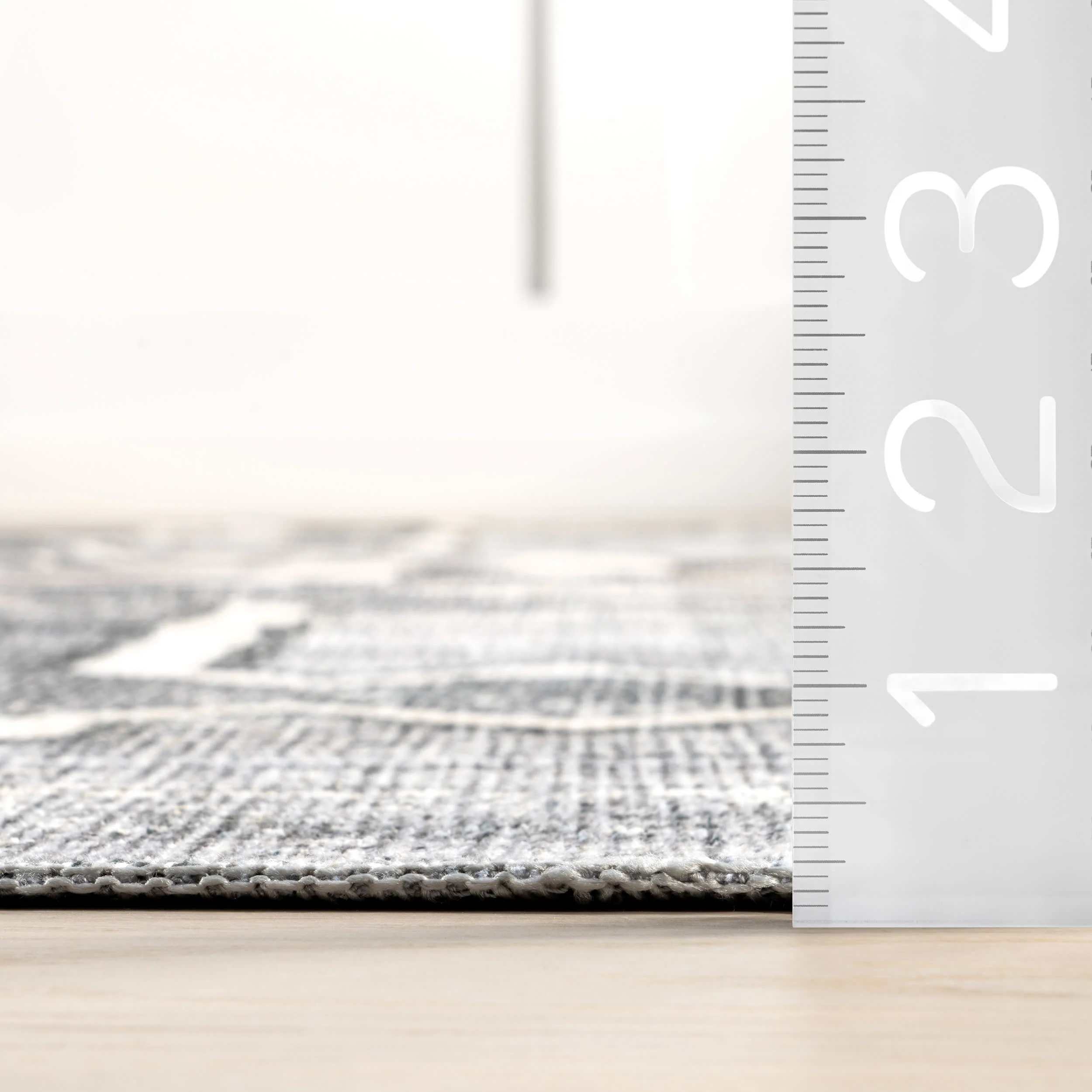 Sagebrush Geometric Washable Rug | Grey - Image 5