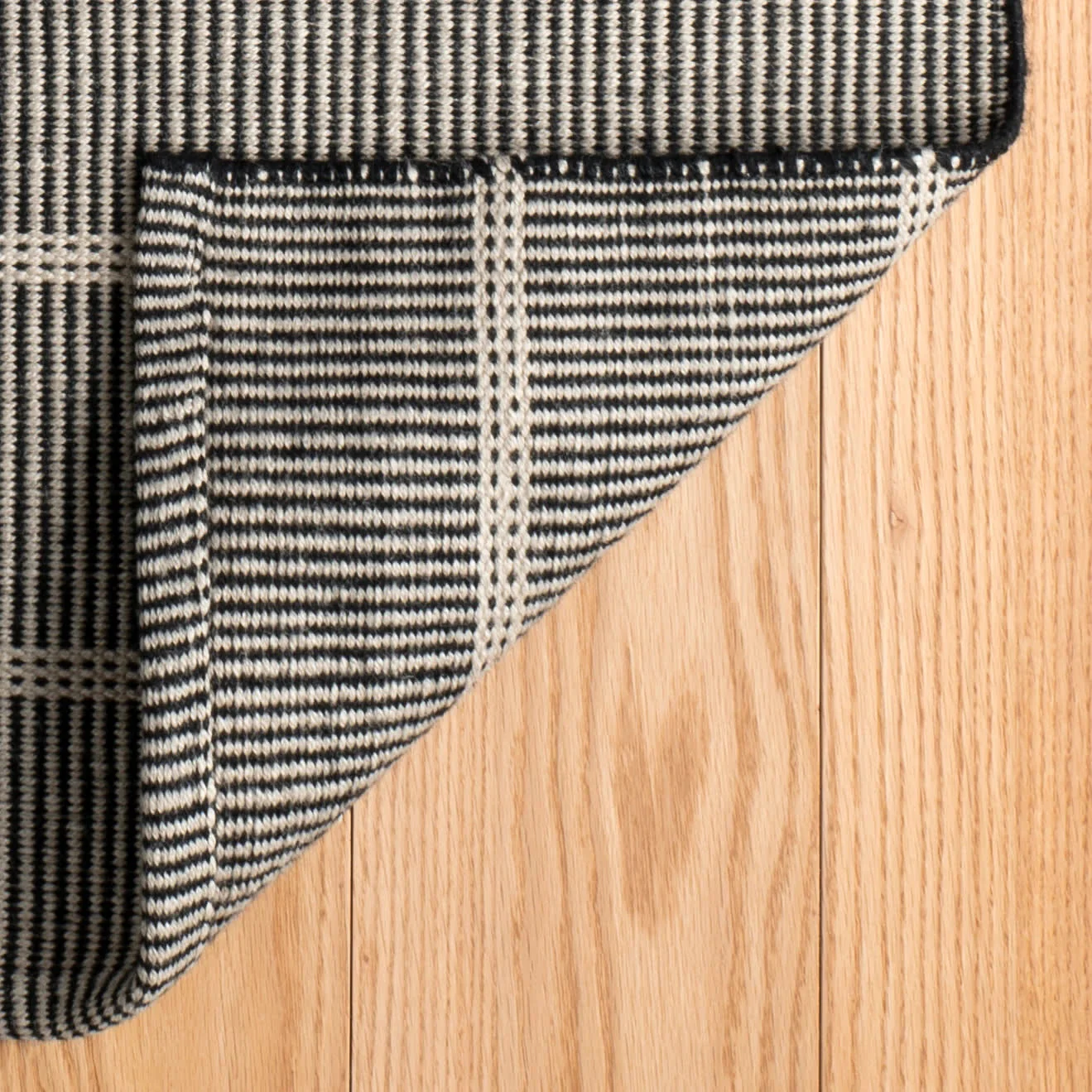 Samson Handwoven Indoor/Outdoor Custom Rug by Bunny Williams | Black - Image 8