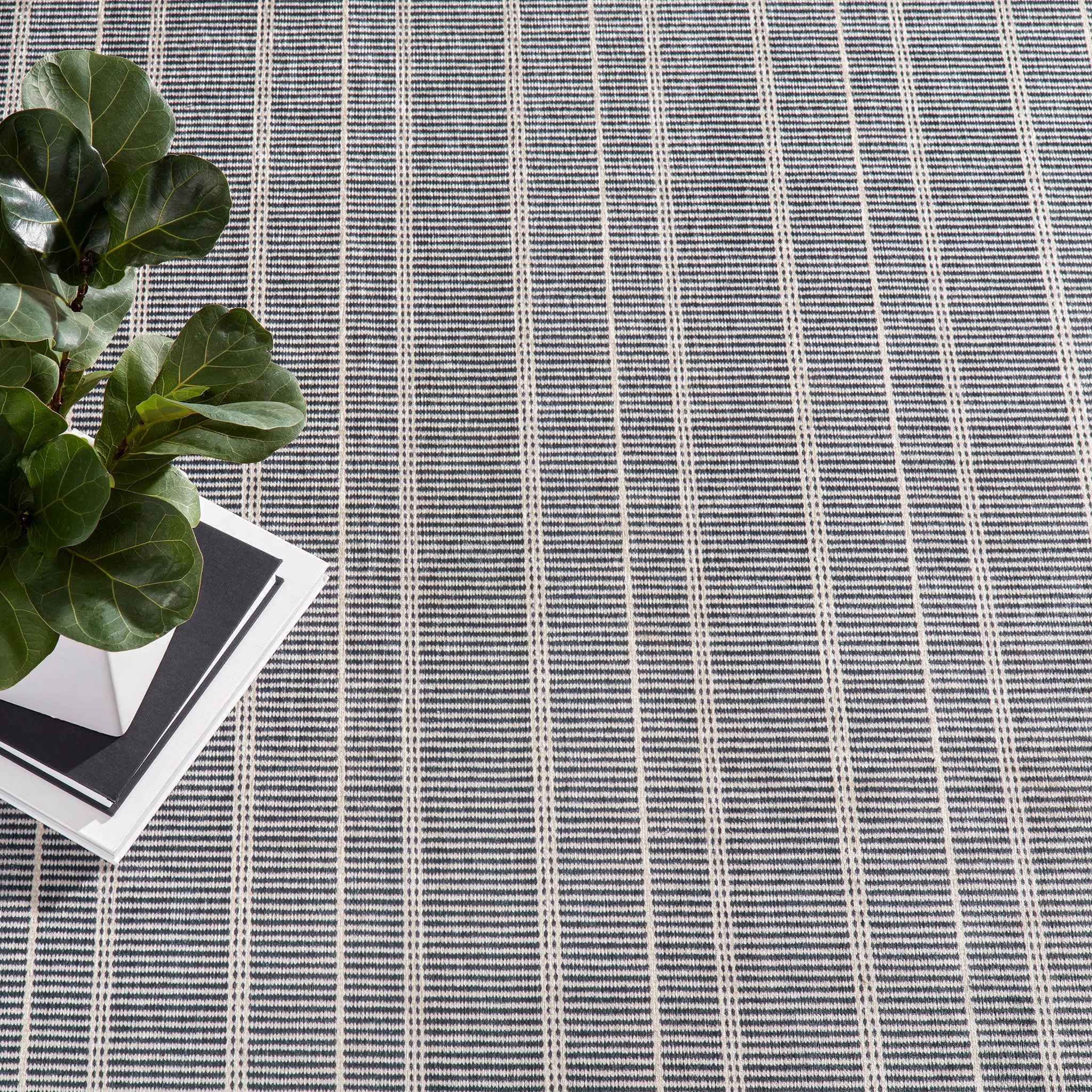 Samson Machine Washable Rug by Bunny Williams | Black - Image 3