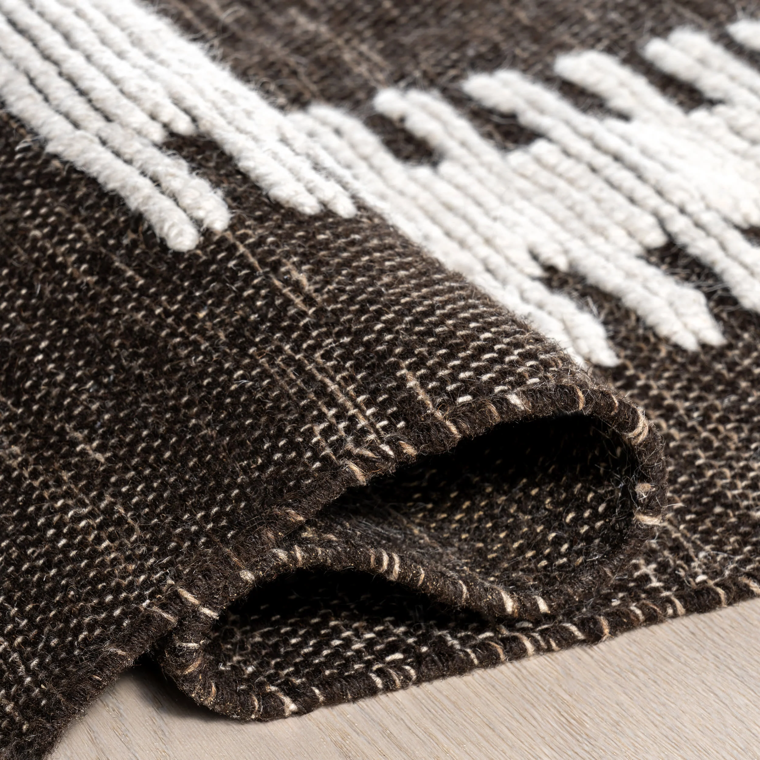 Sante Fe Southwestern Wool Rug | Black - Image 10