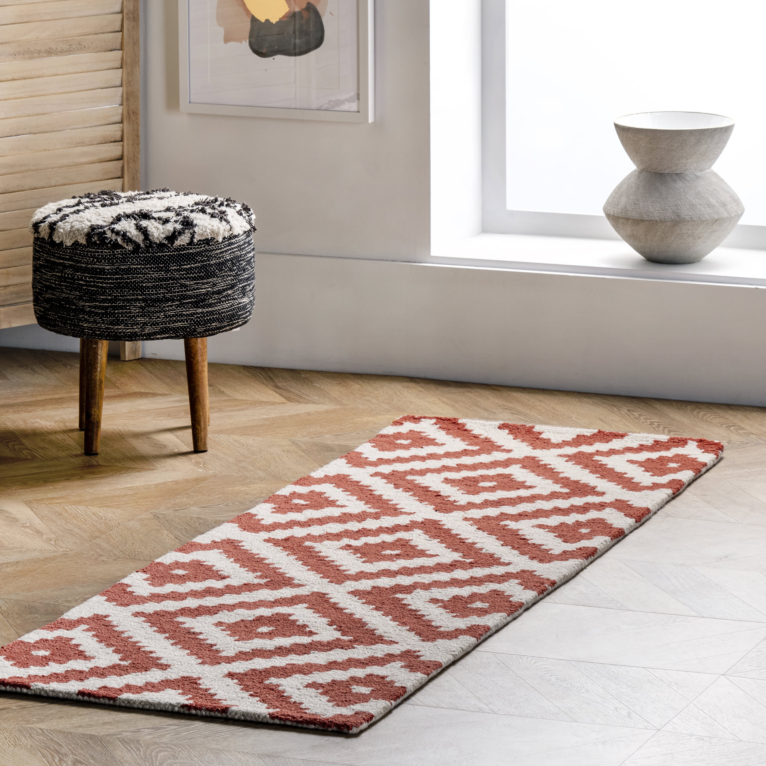 Scandinavia Diamond Rug | Rust - Image 2