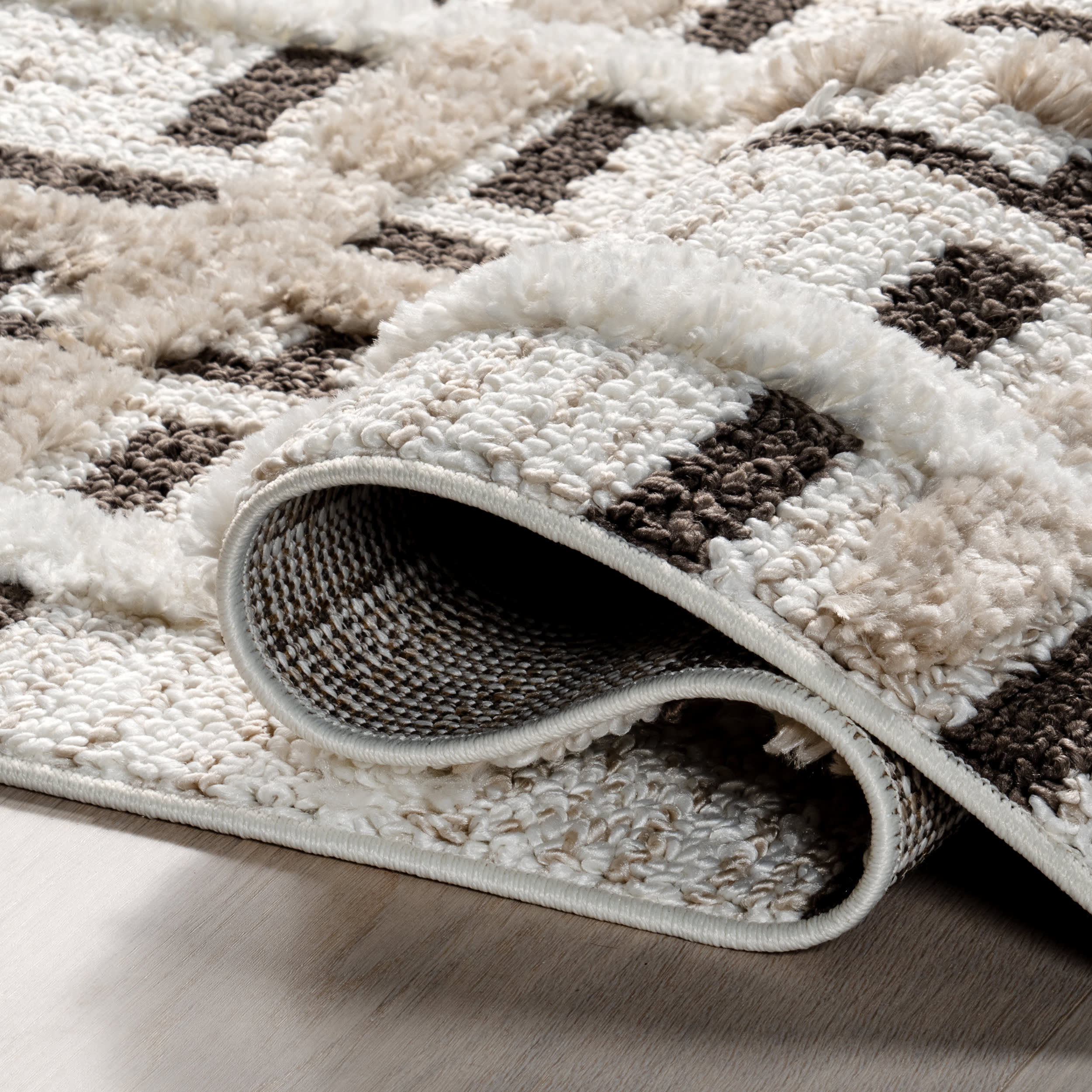 Scarletta Plaid Tasseled Rug | Ivory - Image 8