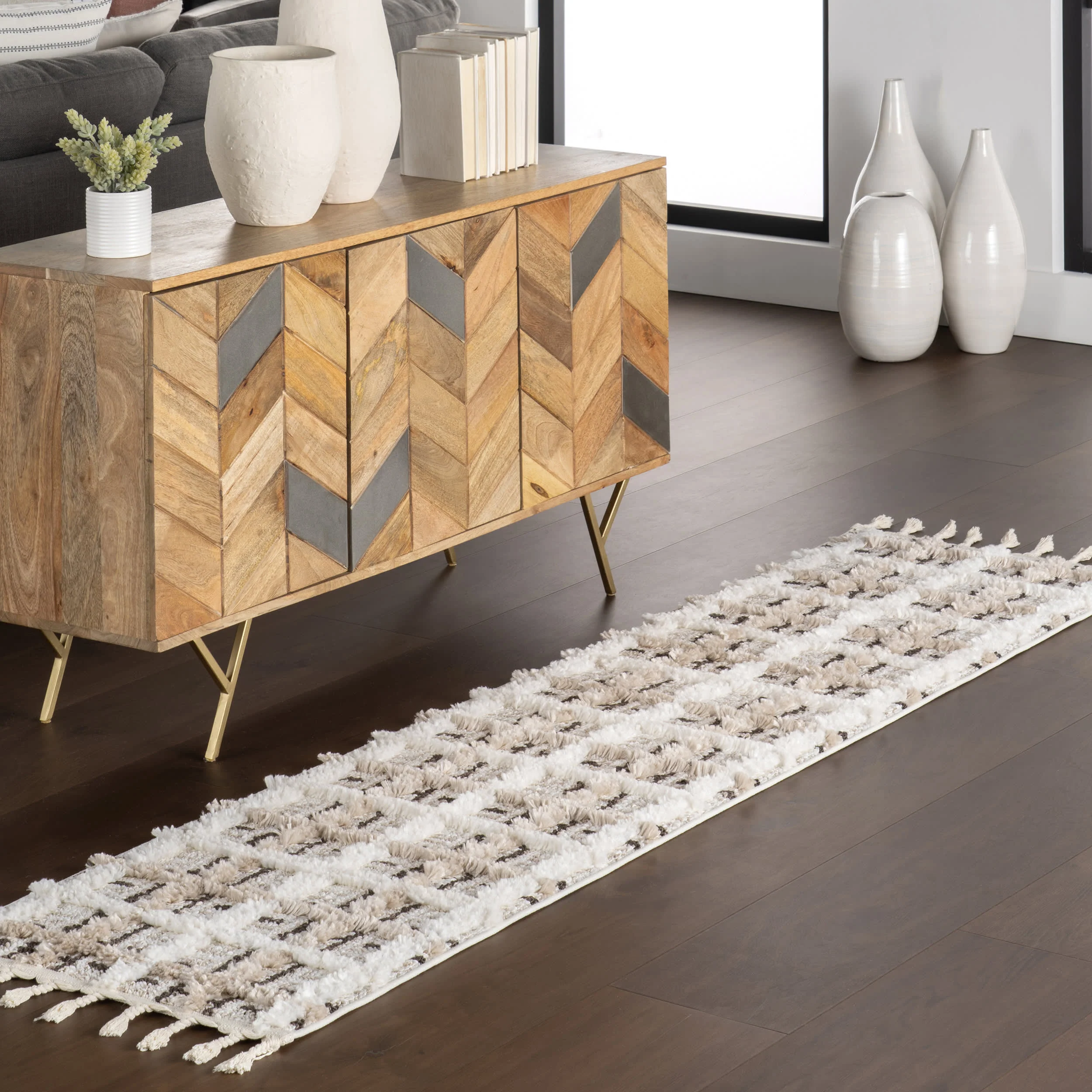 Scarletta Plaid Tasseled Rug | Ivory - Image 2