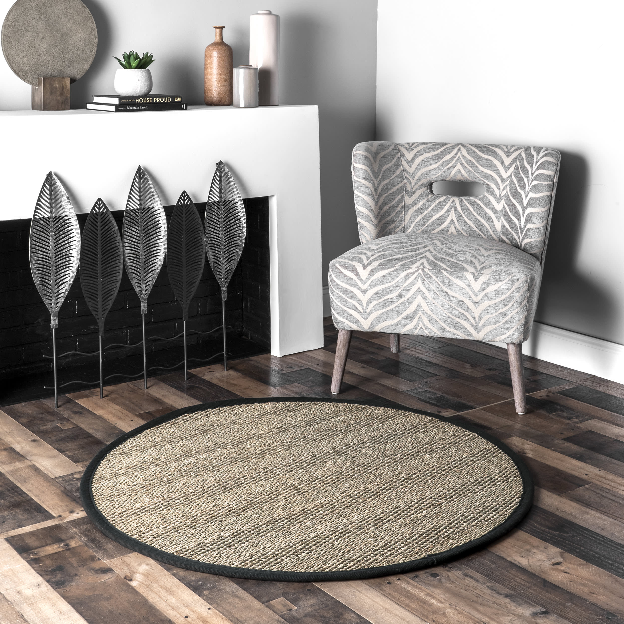Seagrass Herringbone Rug | Black - Image 2