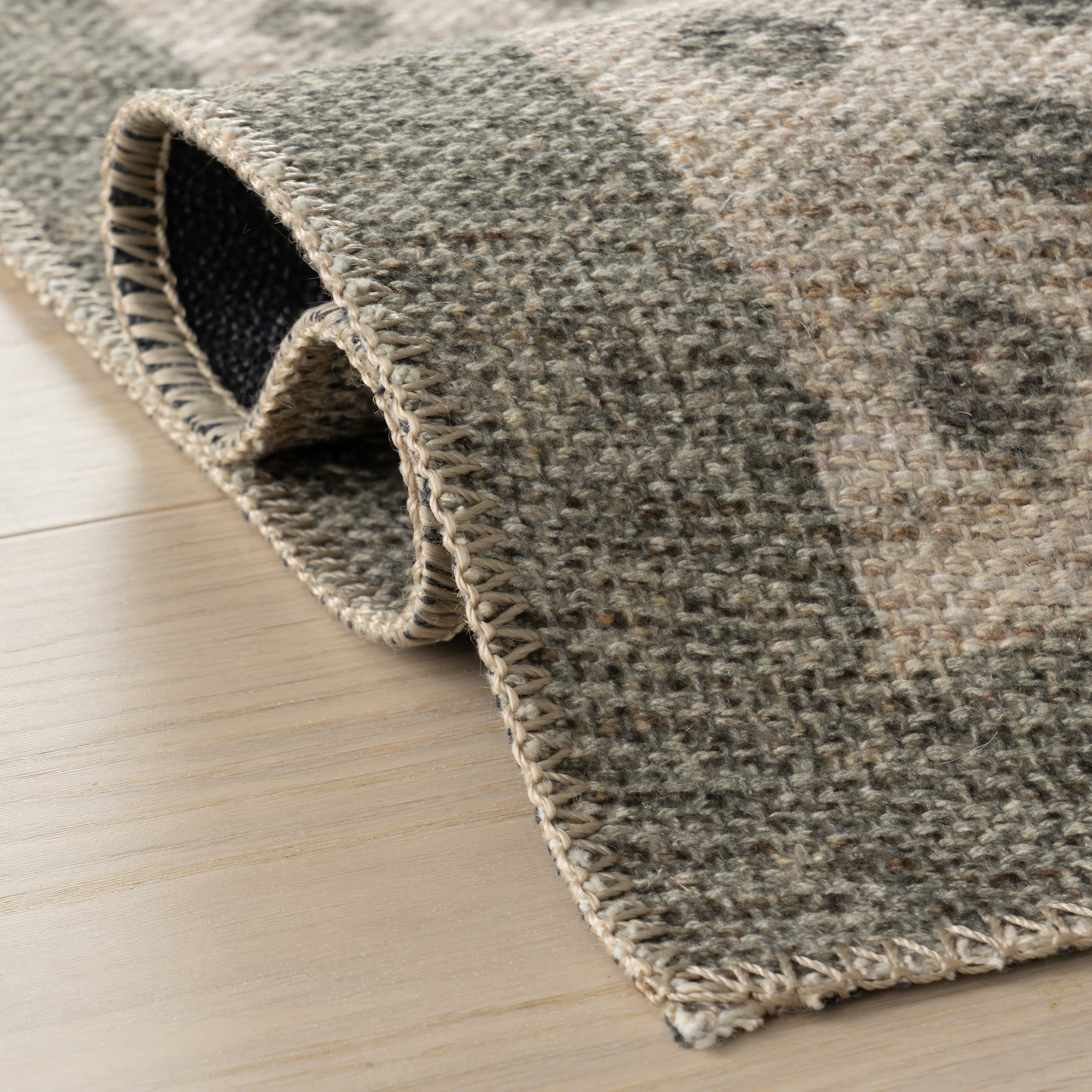 Selima Traditional Geometric Washable Rug | Green - Image 10