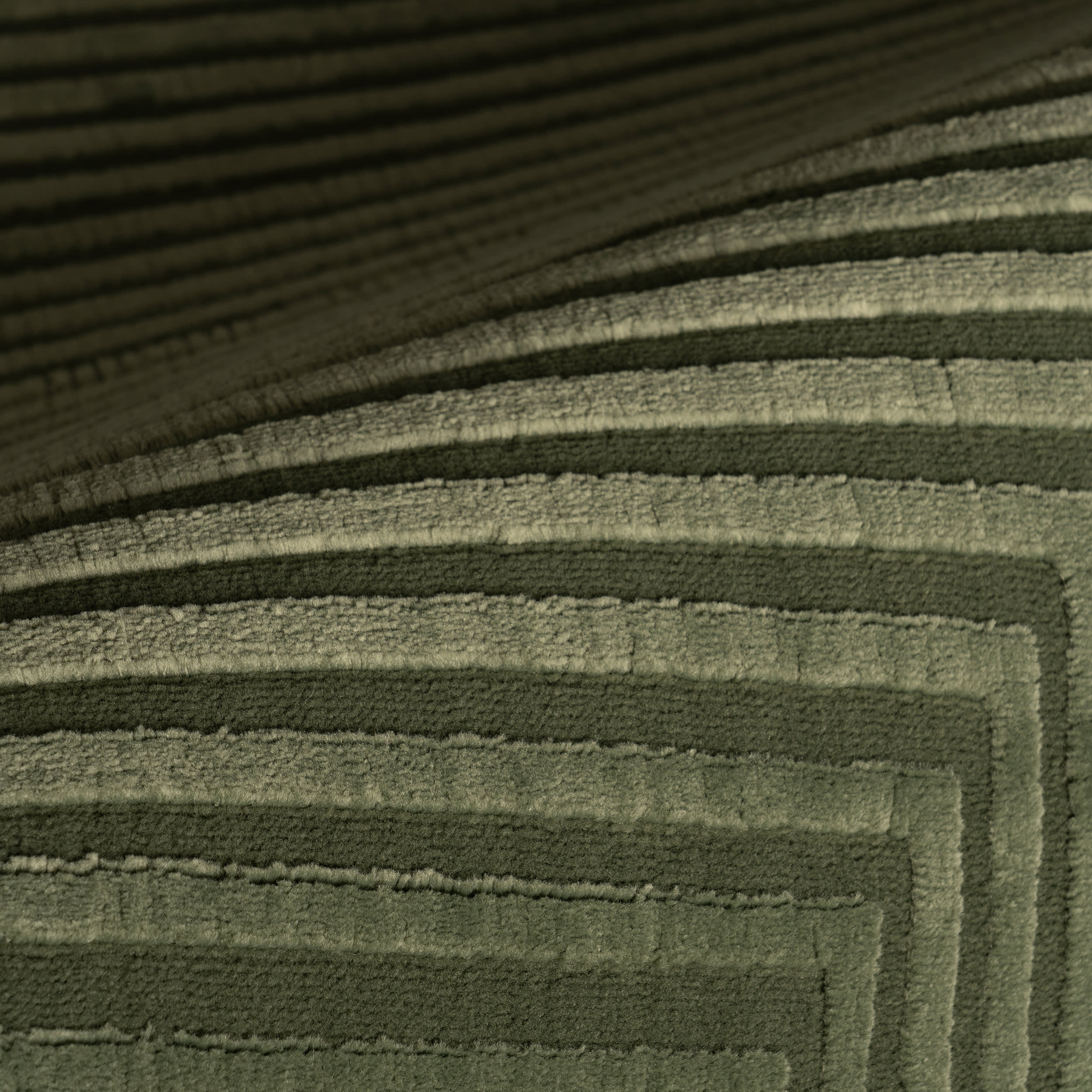 Serentha Diamond Plush Textured Washable Rug | Green - Image 3