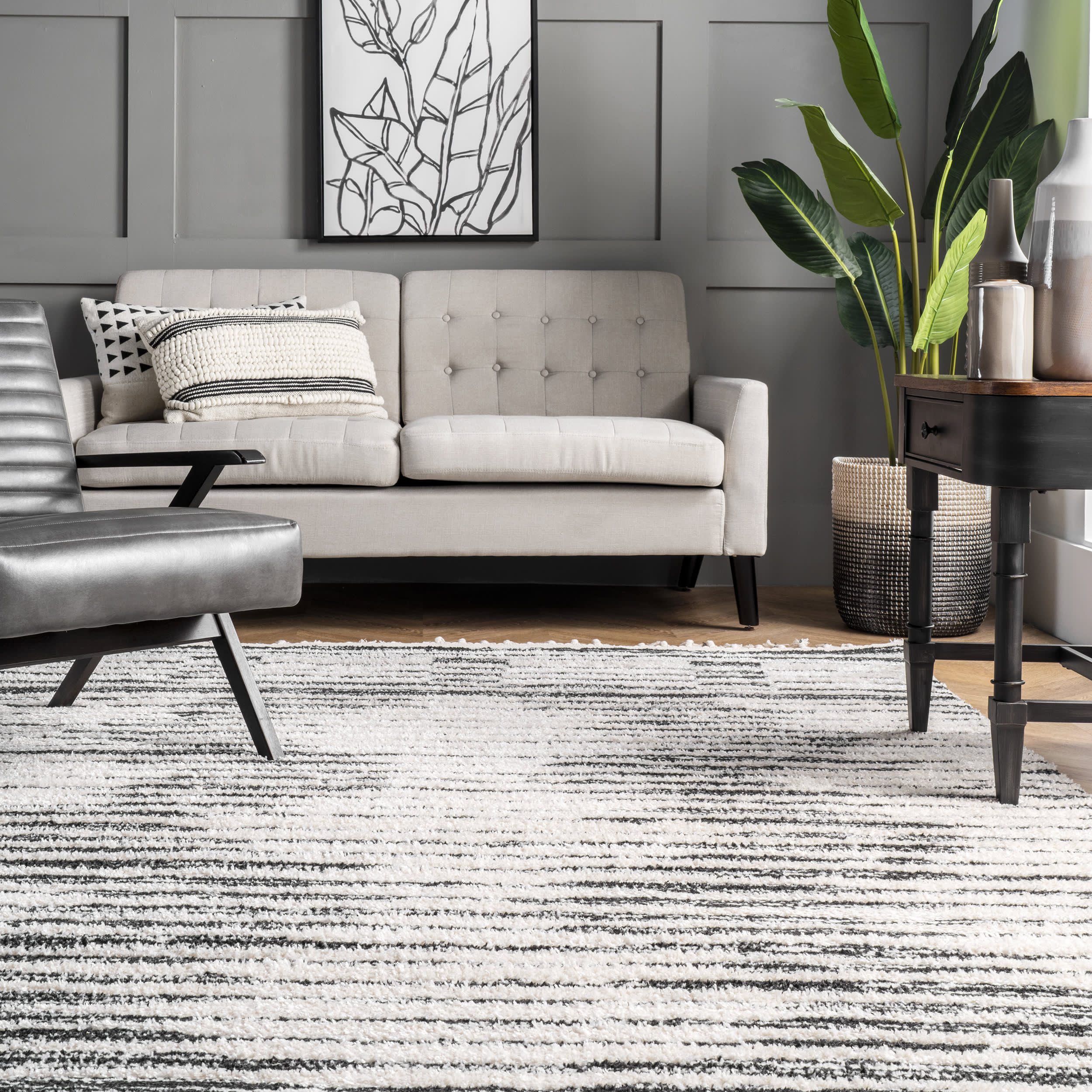 Shaded Chevron with Tassels Rug | Beige - Image 4