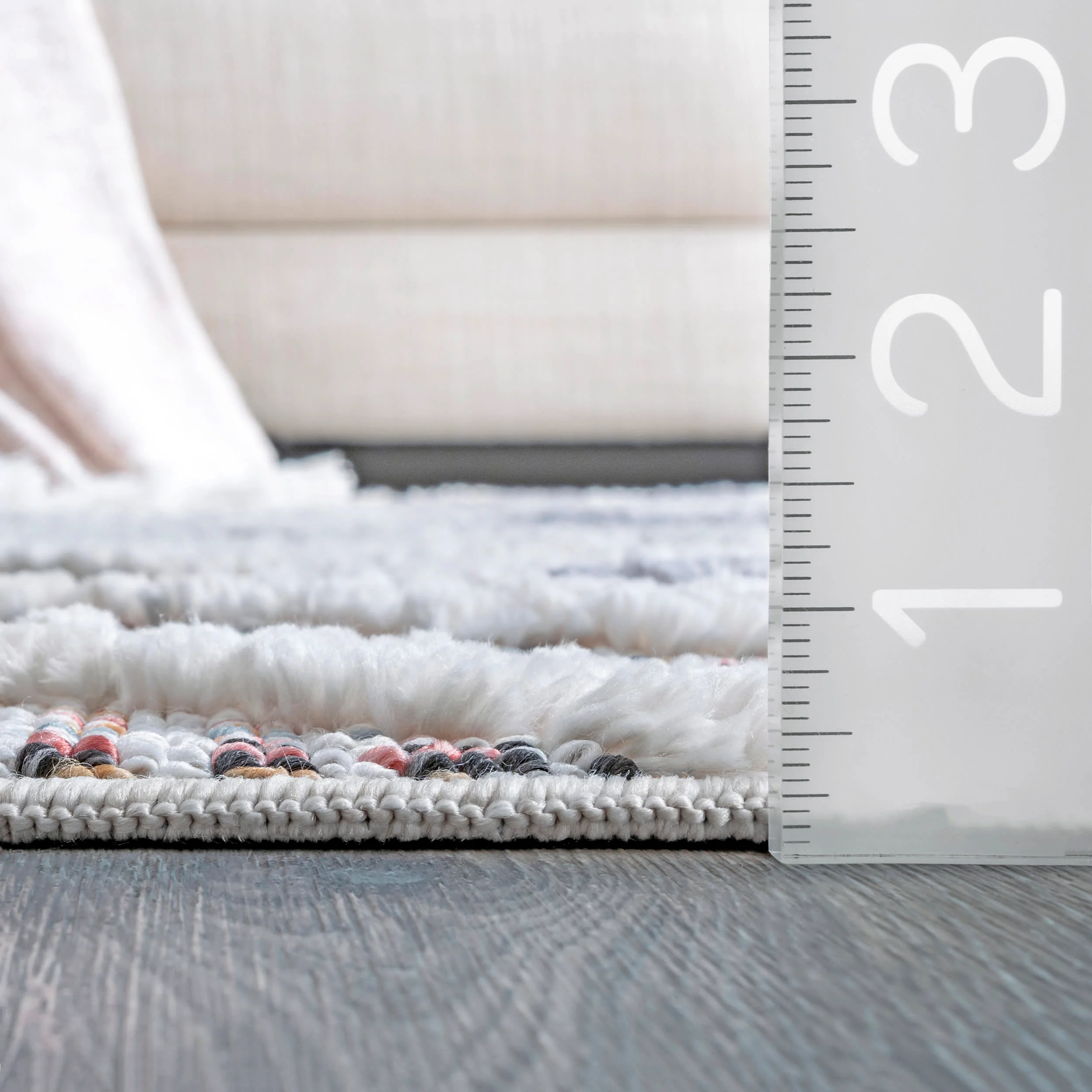 Shaggy Checkered Tiles Tassel Rug | Pink - Image 5