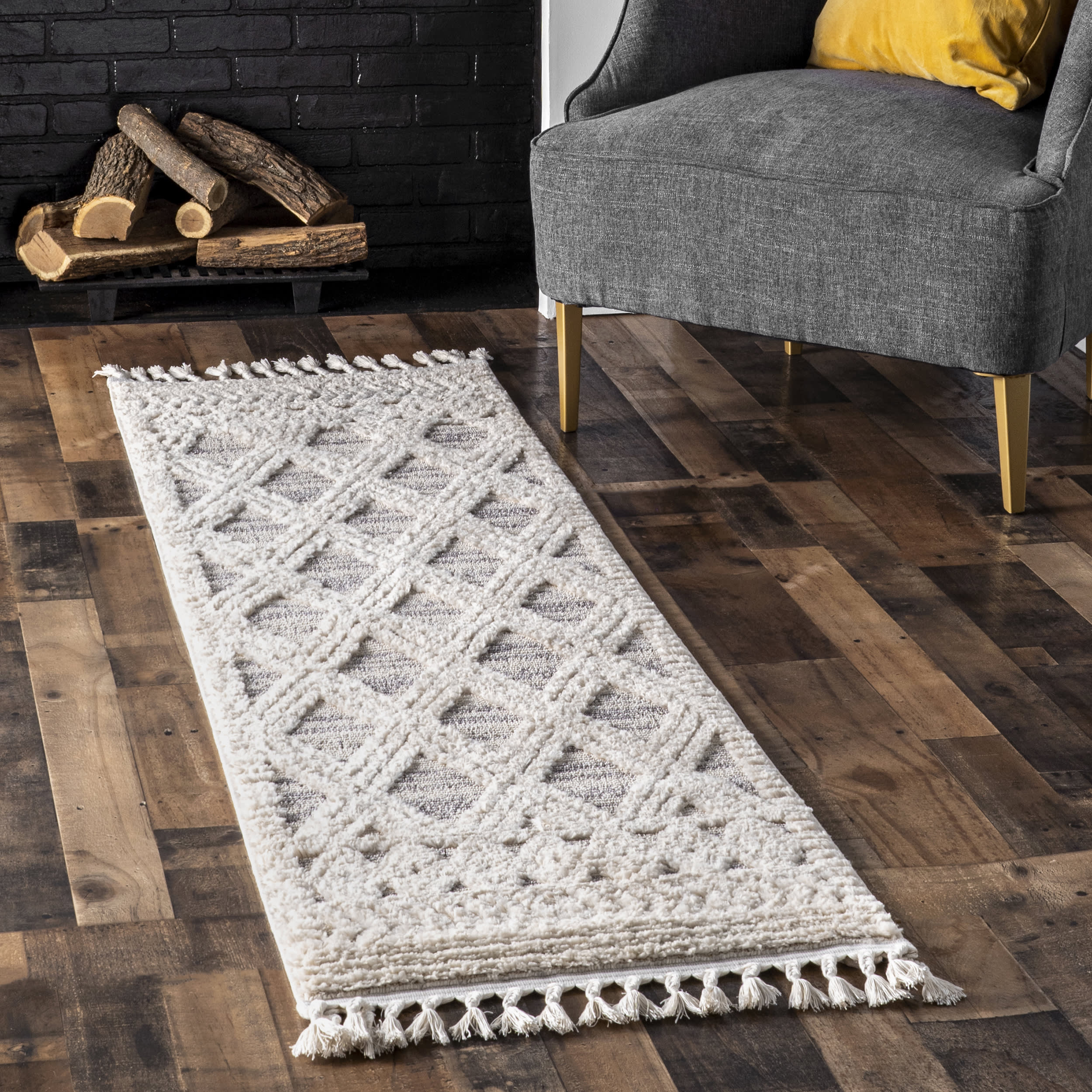 Shaggy Lattice Tassel Rug | Light Grey - Image 2