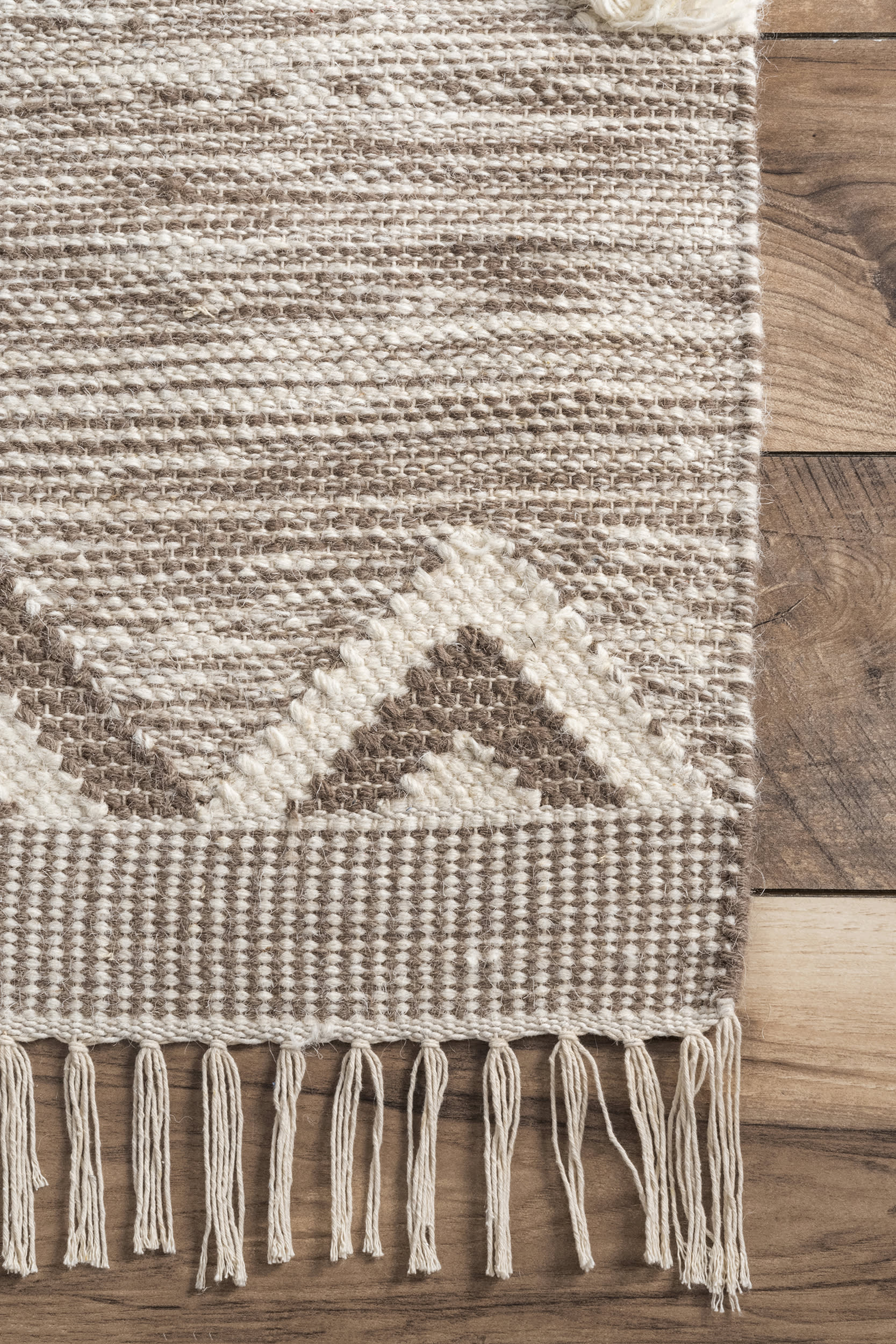 Shaggy Moroccan Lattice Fringe Rug | Beige - Image 3