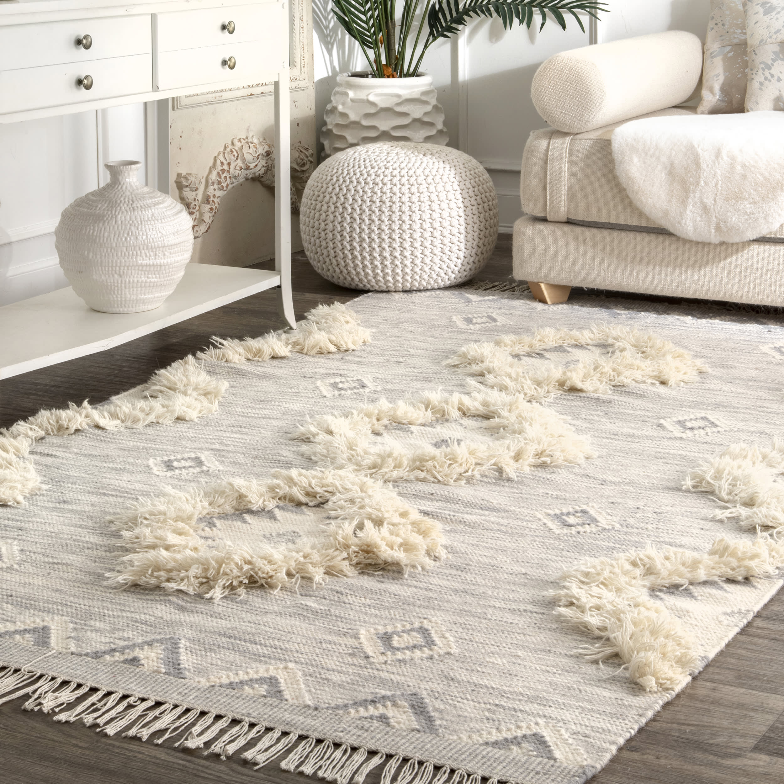 Shaggy Moroccan Lattice Fringe Rug | Light Grey - Image 2