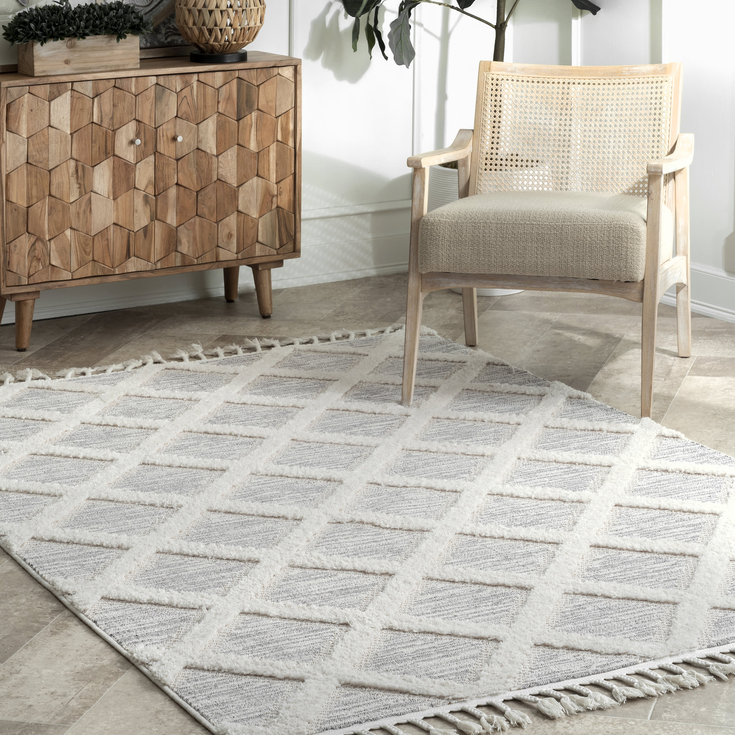 Shaggy Trellis Rug | Cream - Image 2