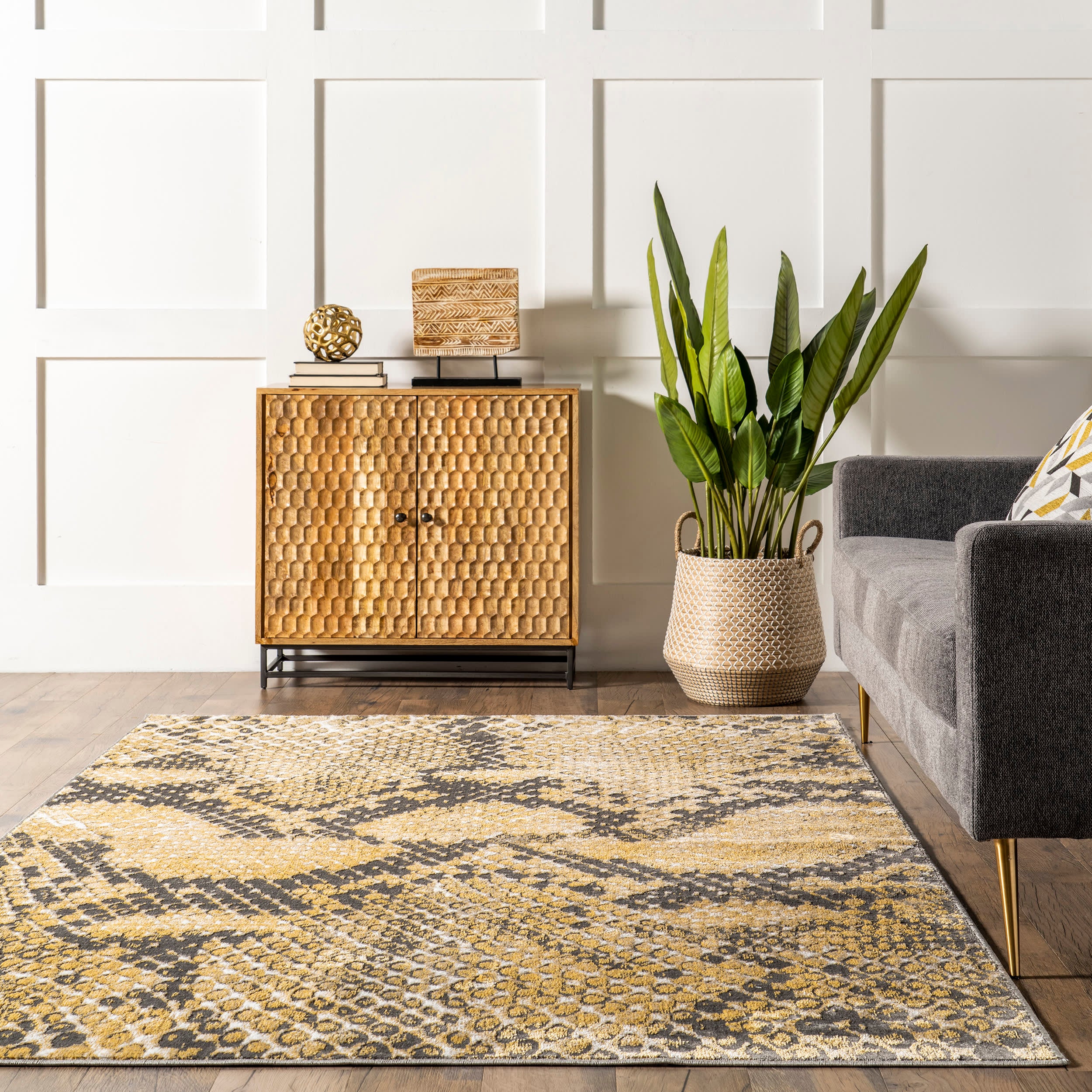Shayla Snake Textured Rug | Beige - Image 4
