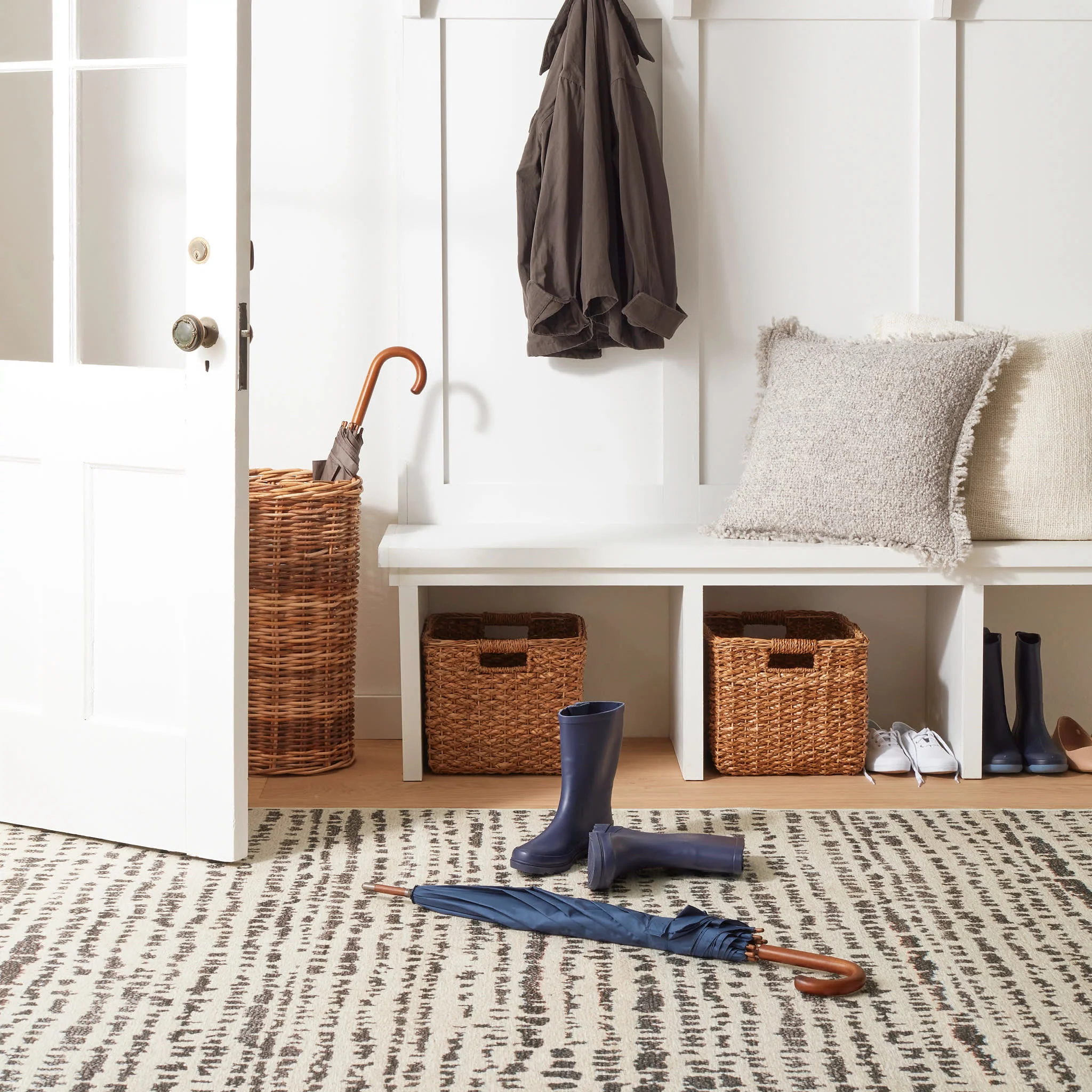 Shepherd Machine Washable Rug | Pebble - Image 2