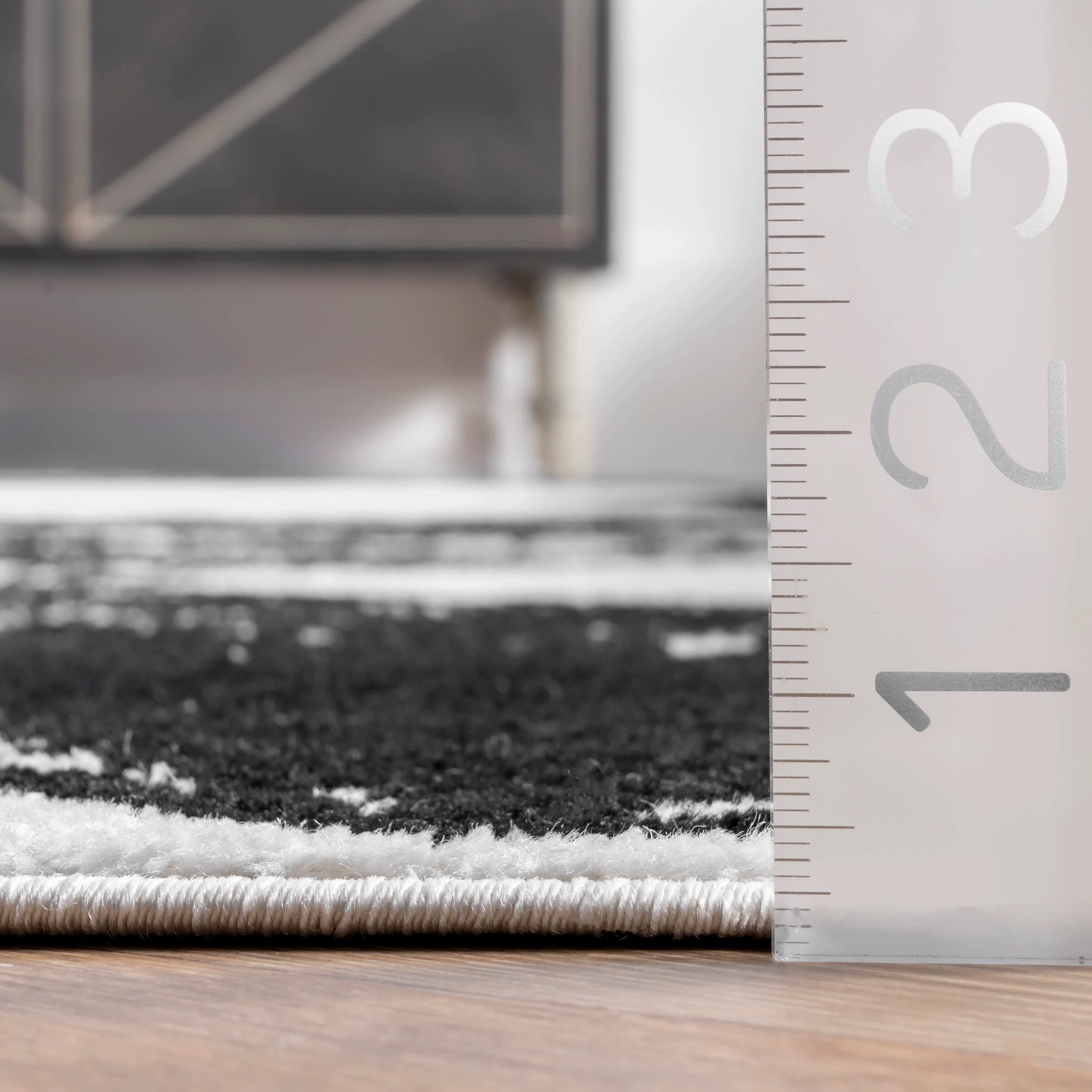 Simple Serpent Rug | Black & Off White - Image 5