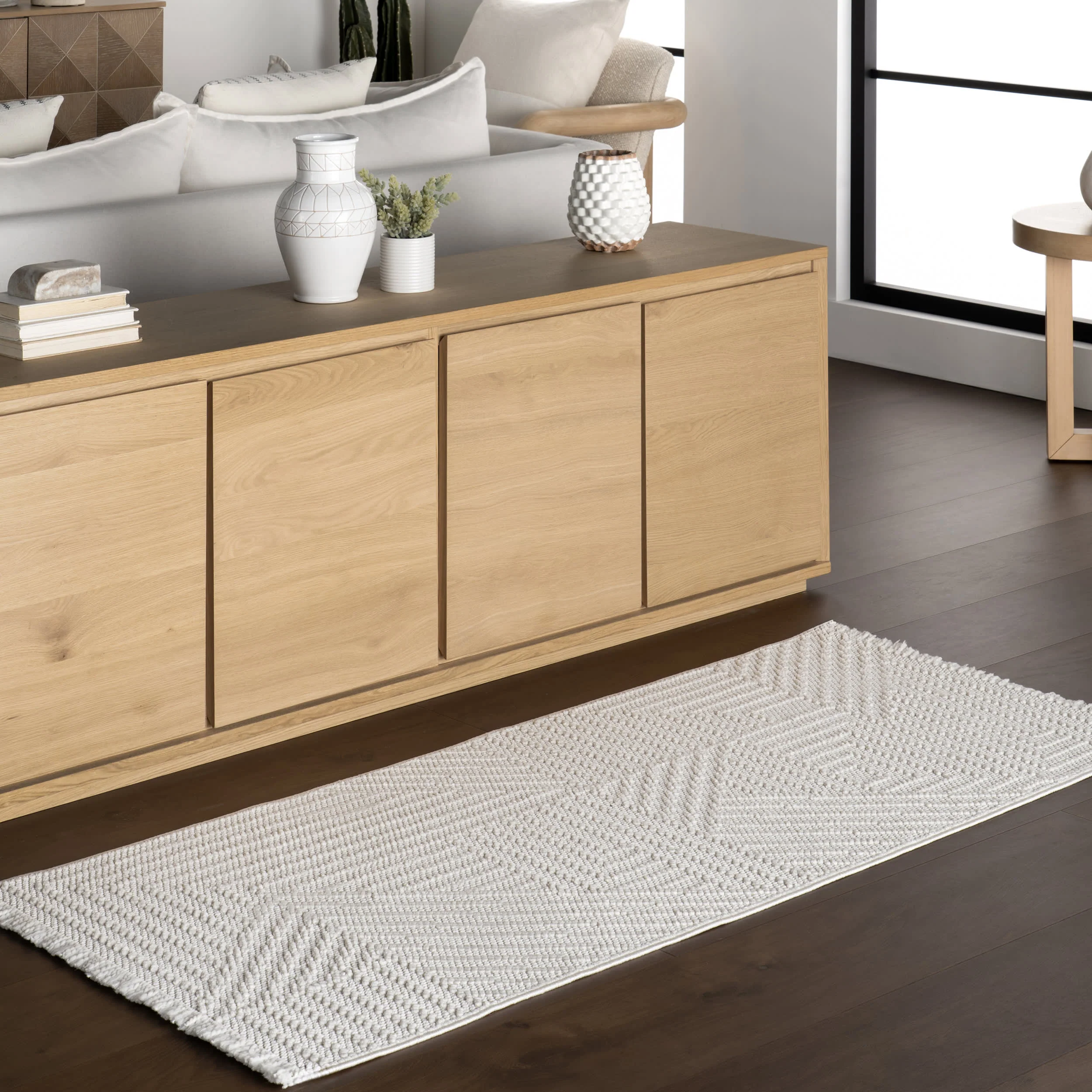 Sisile Zen Garden Tasseled Rug | Off White - Image 2