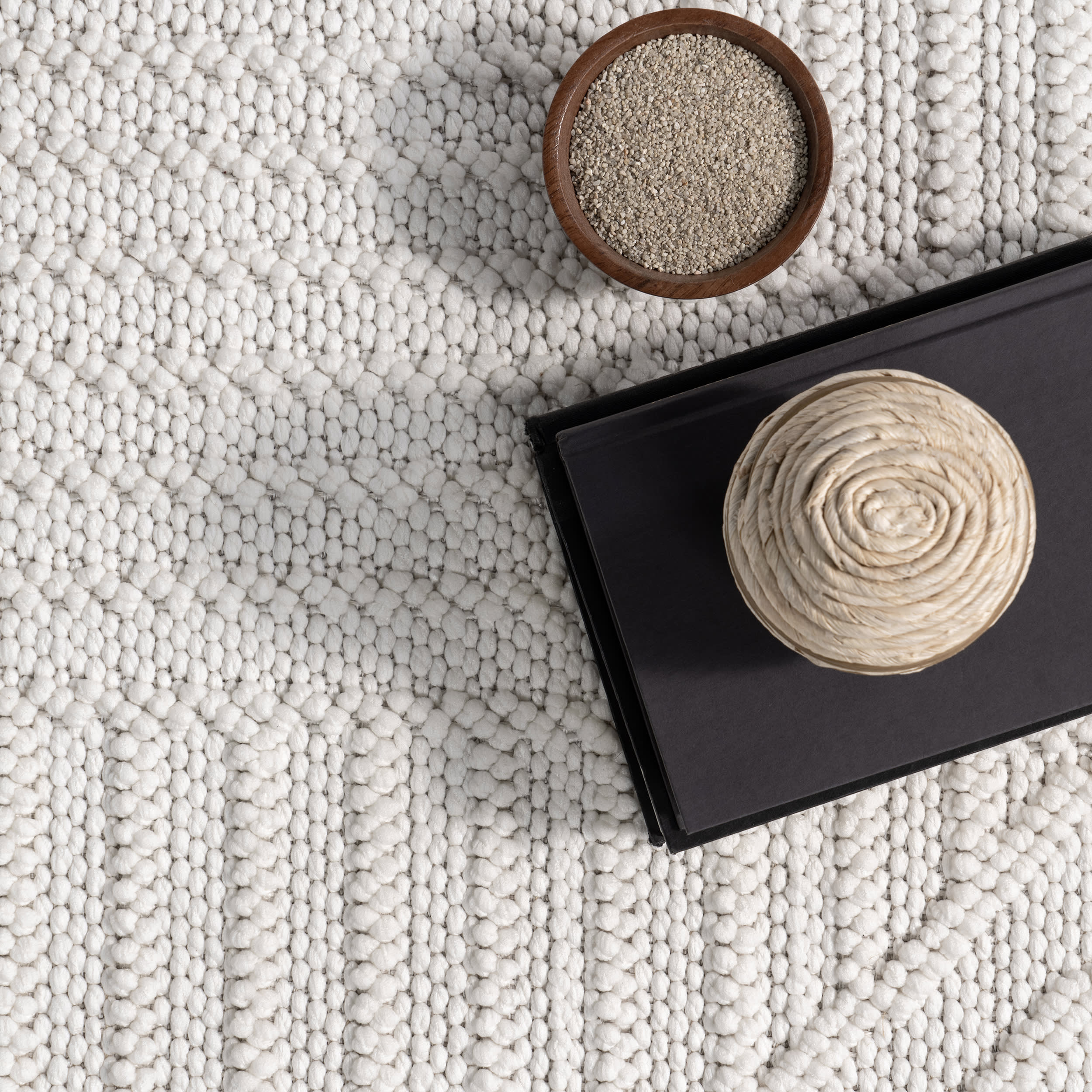 Sisile Zen Garden Tasseled Rug | Off White - Image 7