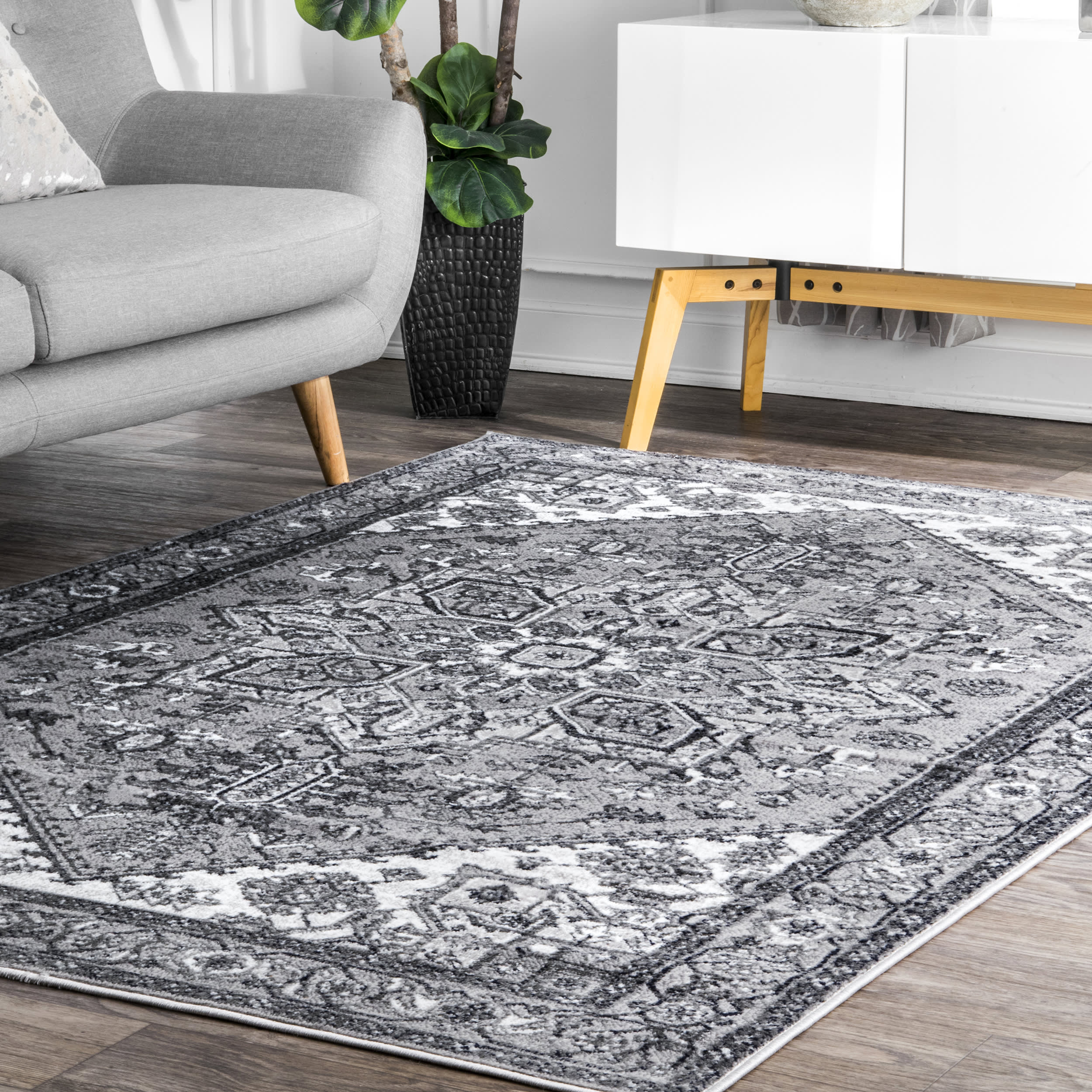 Snowflake Medallion Rug | Grey - Image 2
