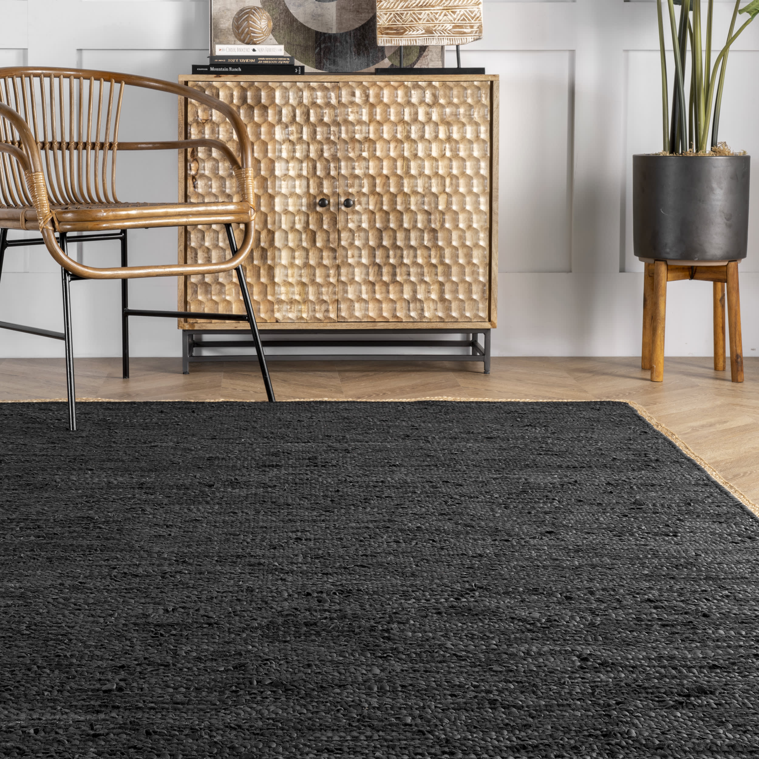 Solid Leather Flatweave Rug | Black - Image 4