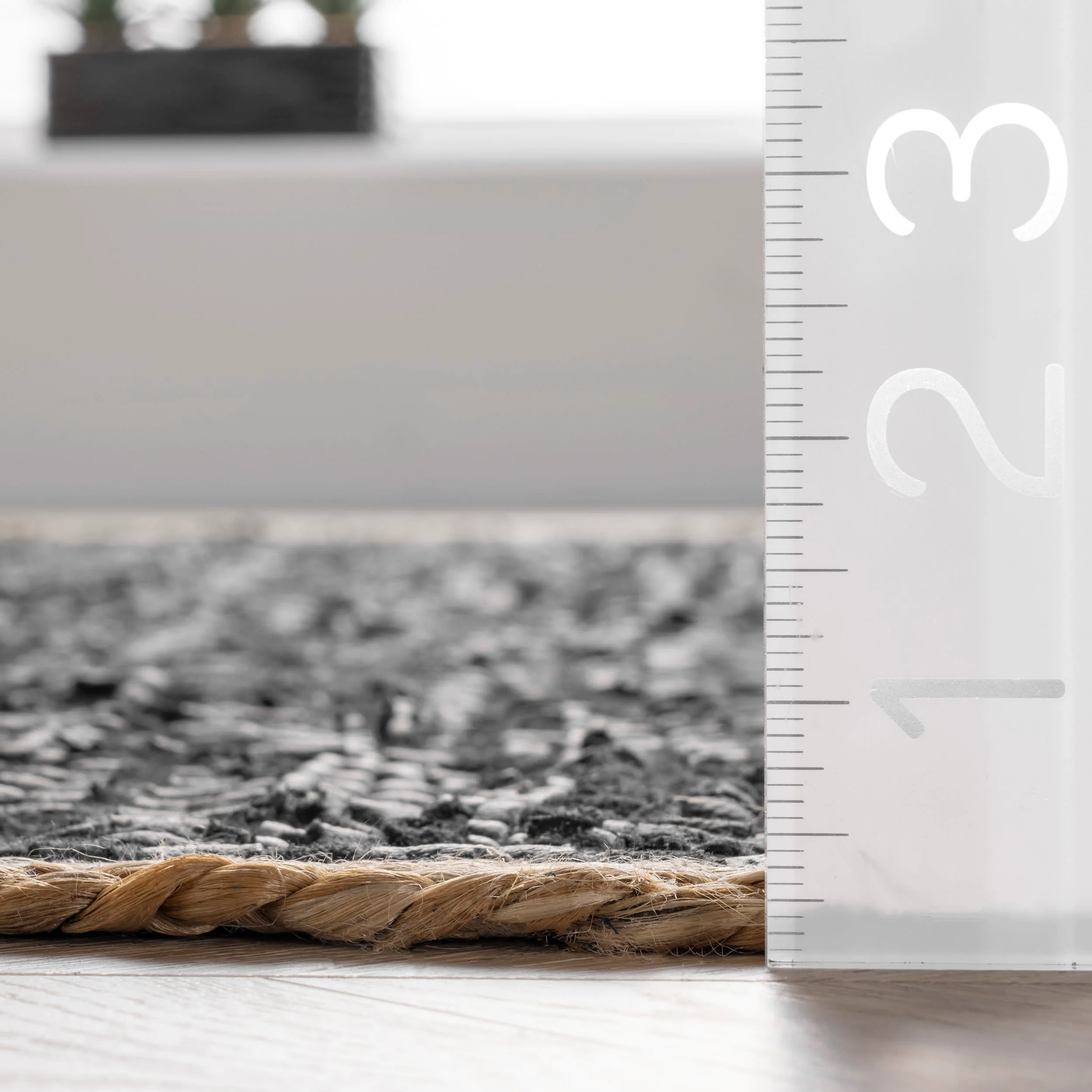 Solid Leather Flatweave Rug | Black - Image 5