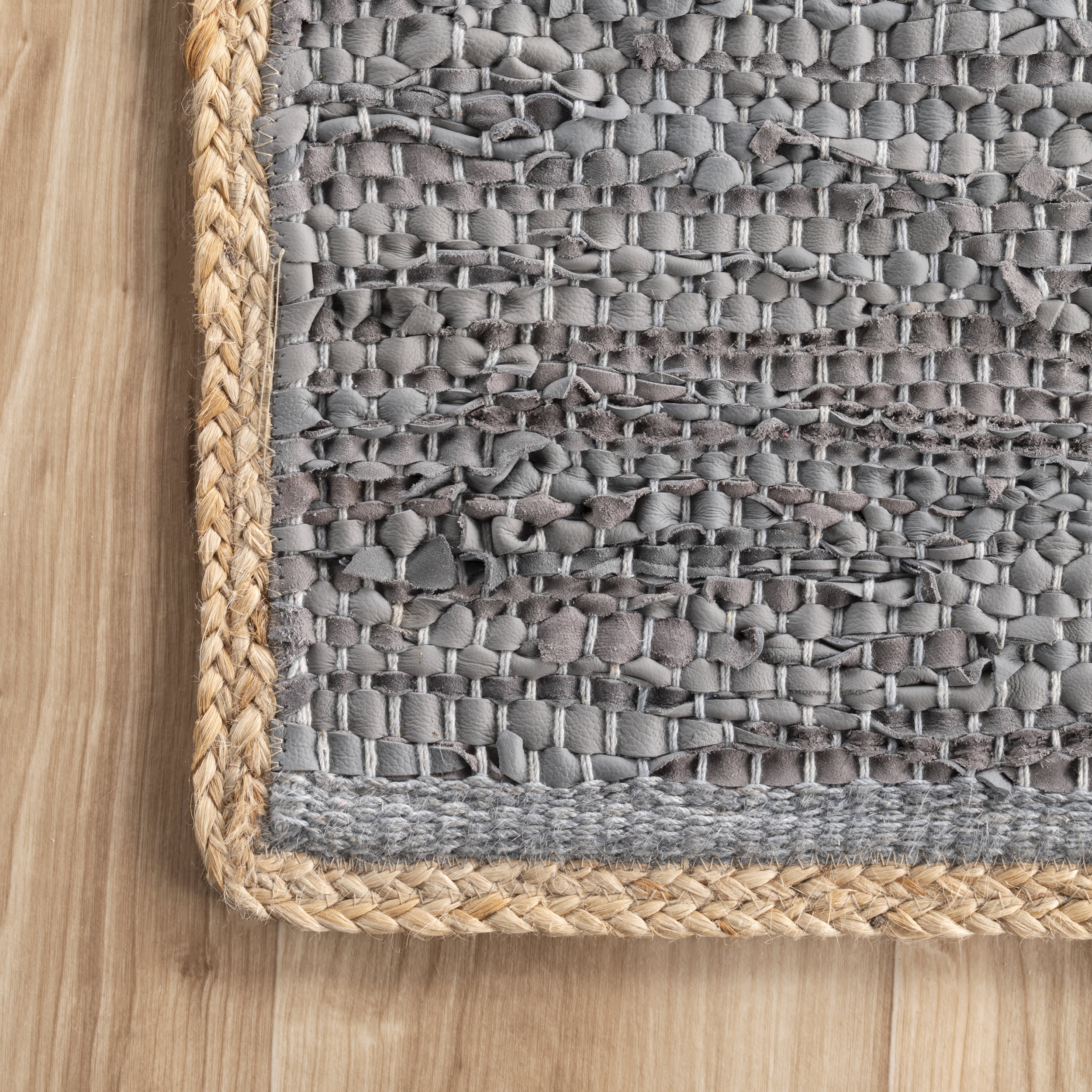 Solid Leather Flatweave Rug | Grey - Image 3