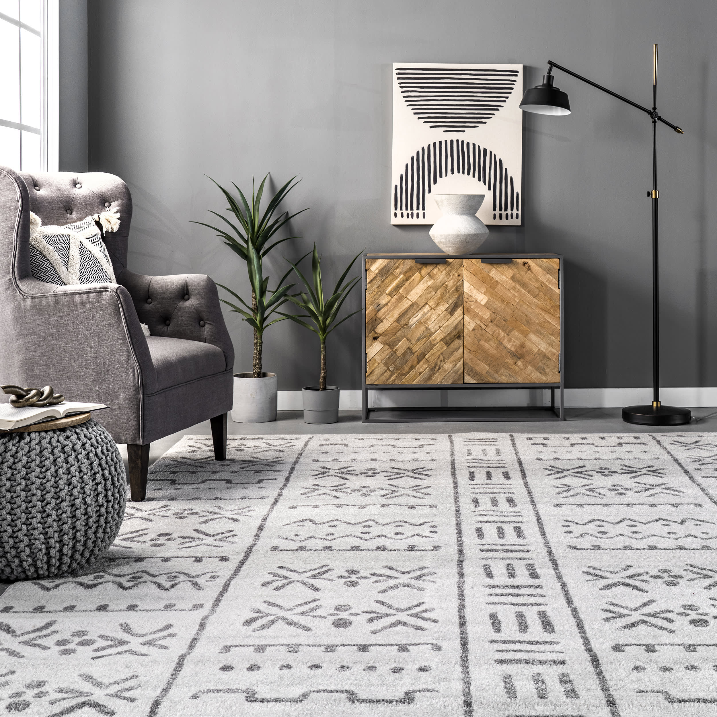 Sophie Aztec Graphic Rug | Beige - Image 4