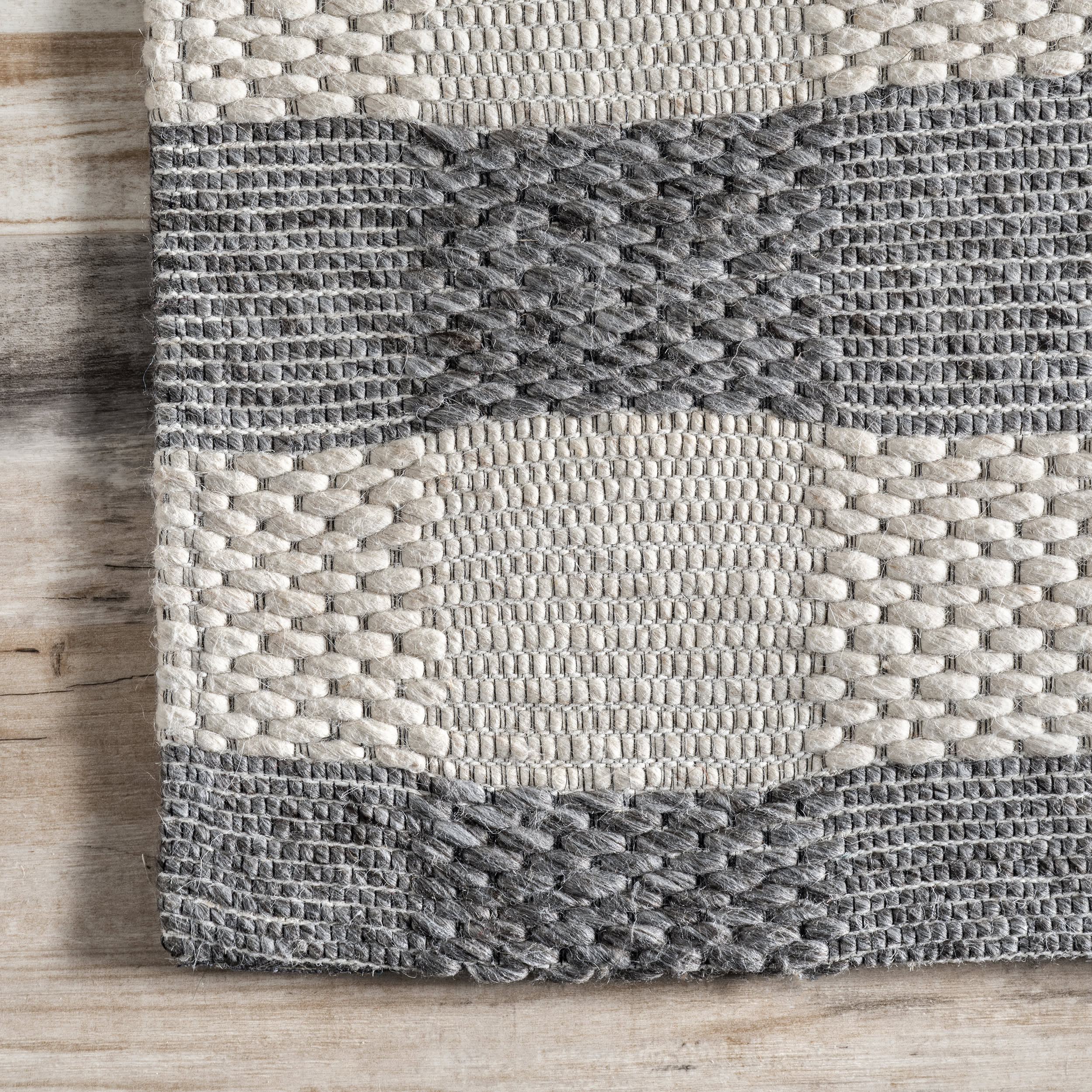 Sophie Striped Wool Rug | Grey - Image 3