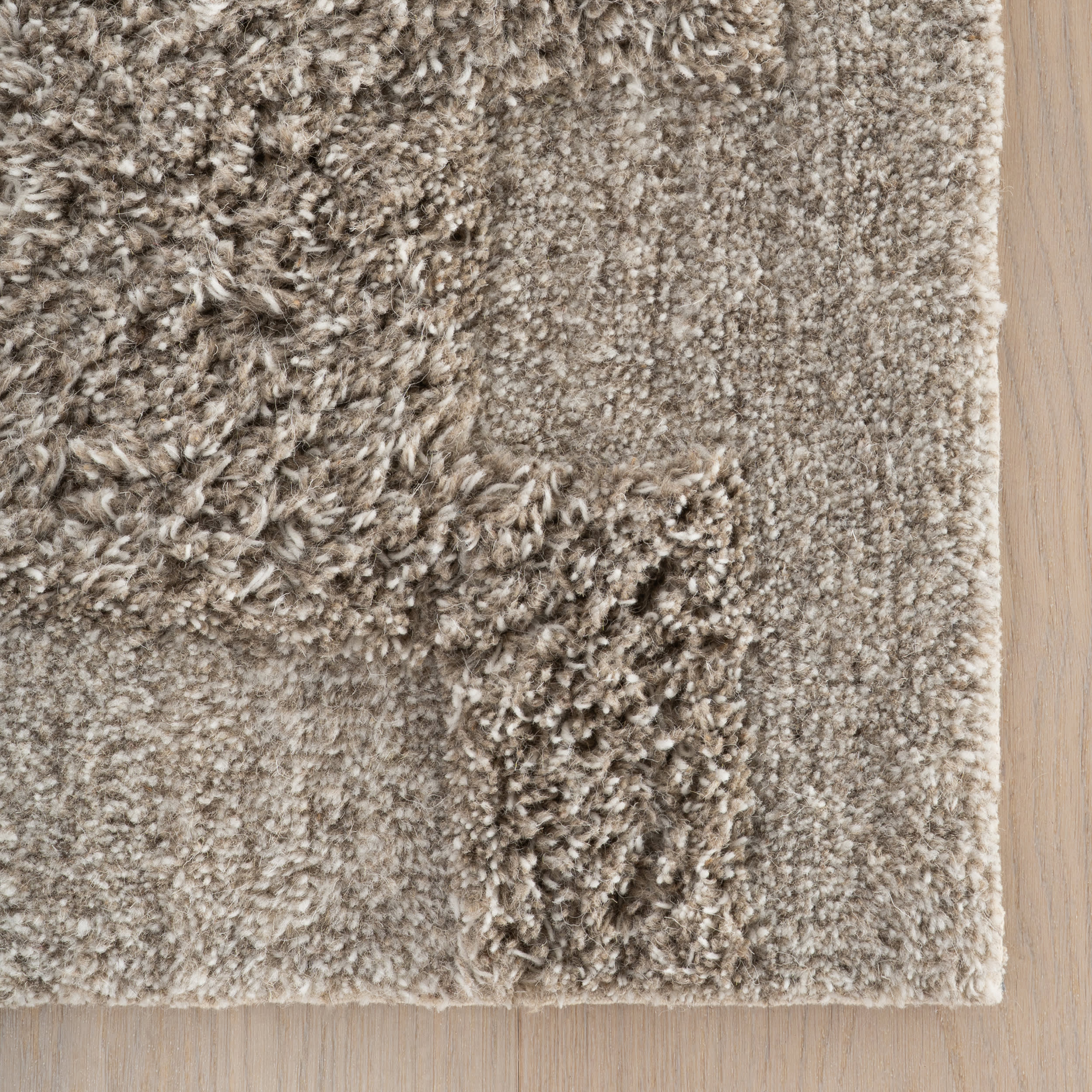 Sorvelle Modern Solid Wool Rug | Grey - Image 4