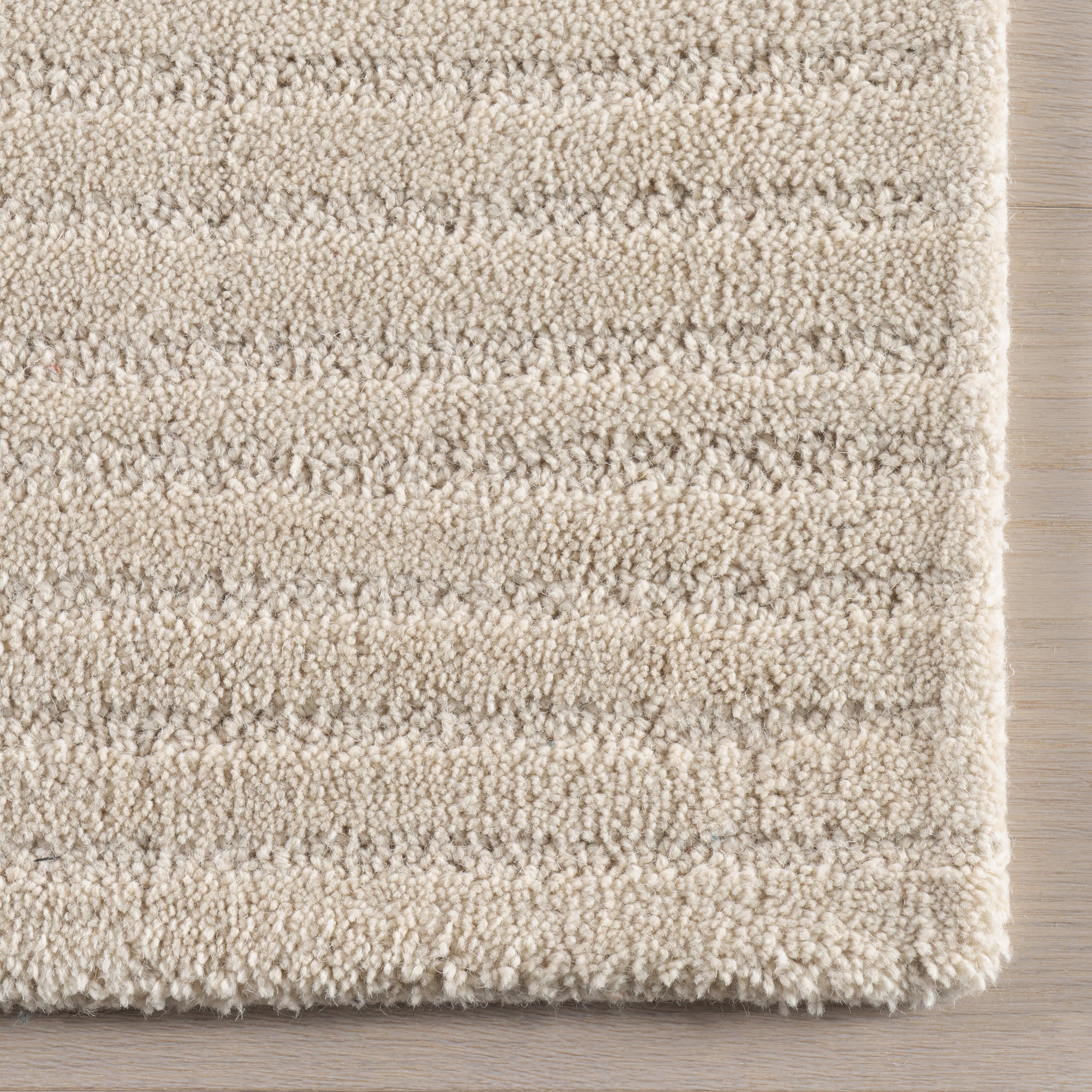 Southwest Striped Wool Rug | Beige - Image 4