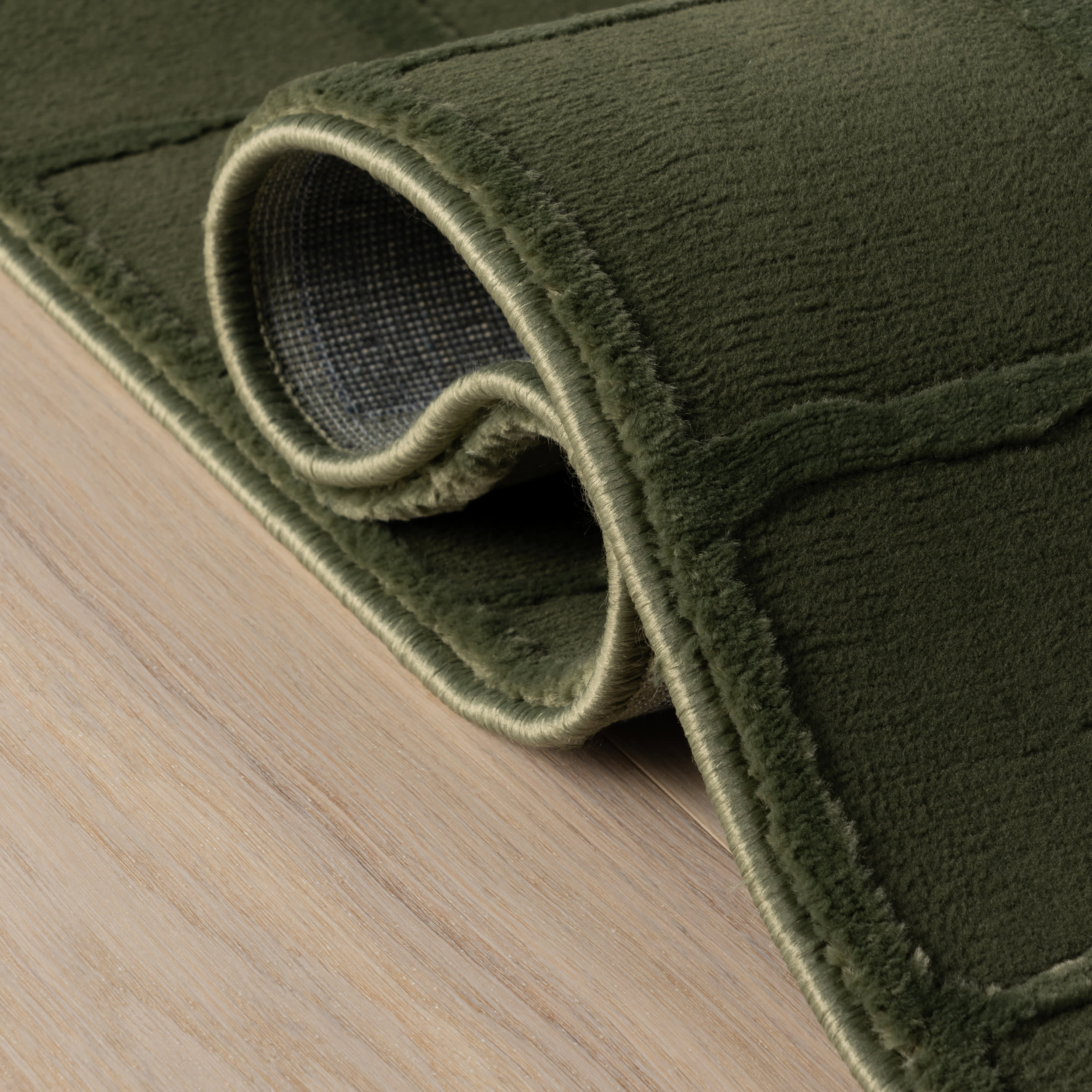 Spring Lake Plush Textured Washable Rug | Green - Image 6