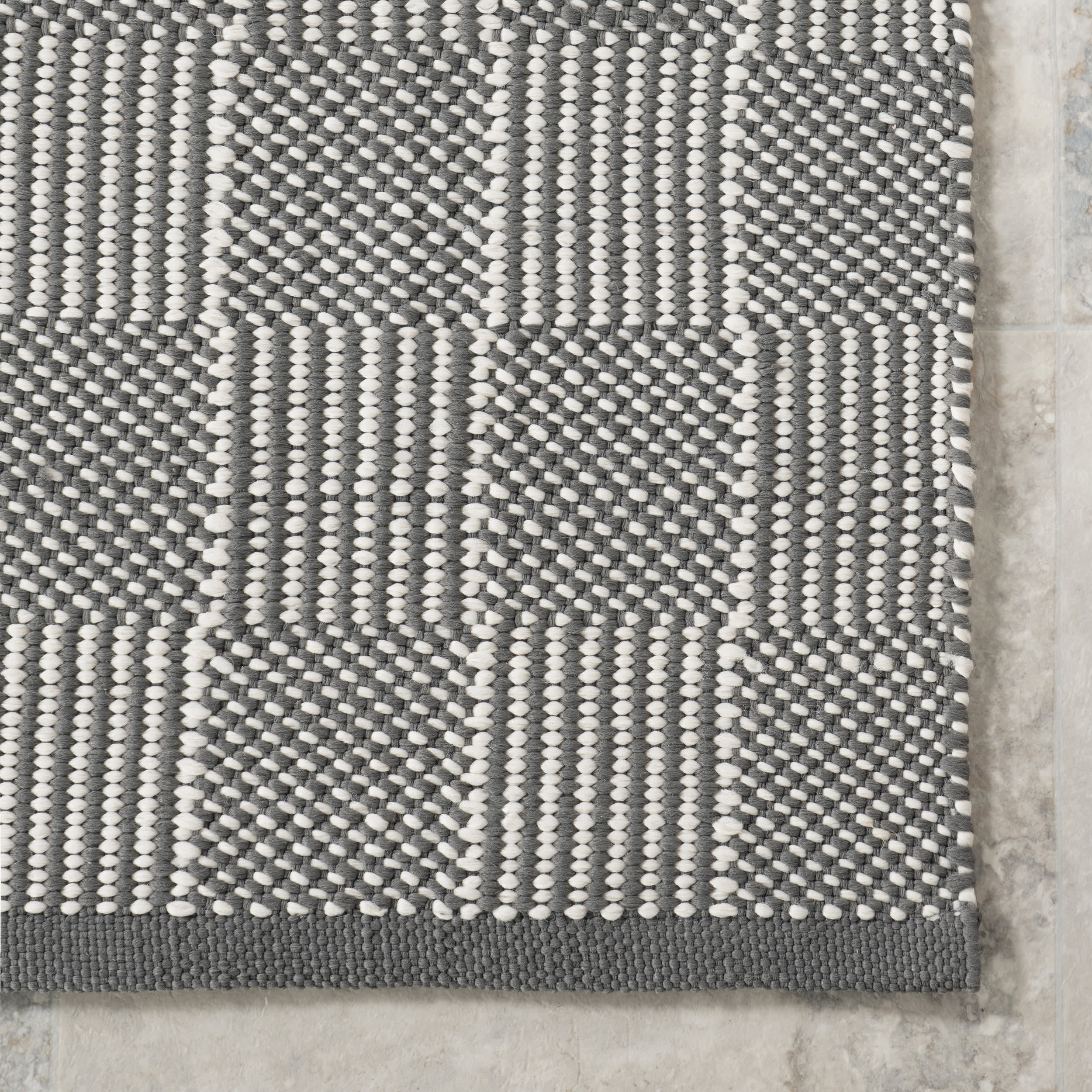 Squares Handwoven Indoor/Outdoor Rug | Grey - Image 3